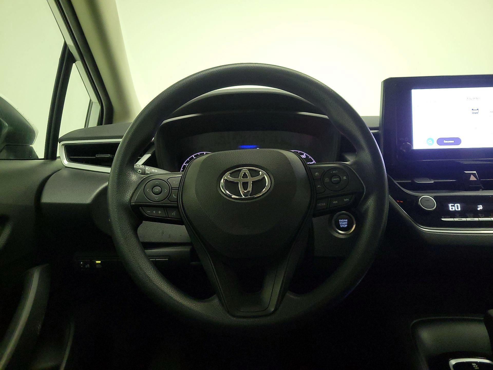 Thumbnail: 2023 Toyota Corolla - 10