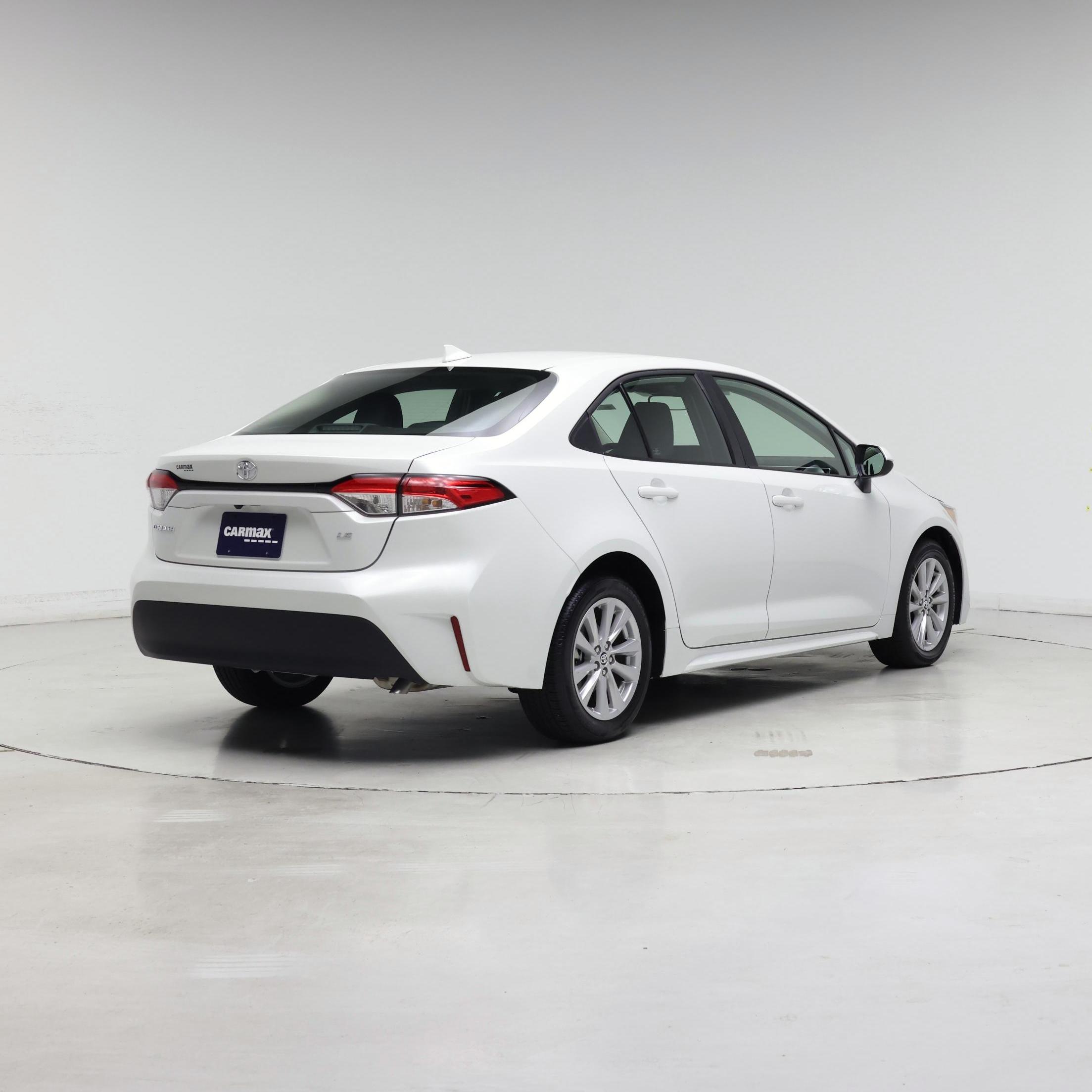 Thumbnail: 2023 Toyota Corolla - 8