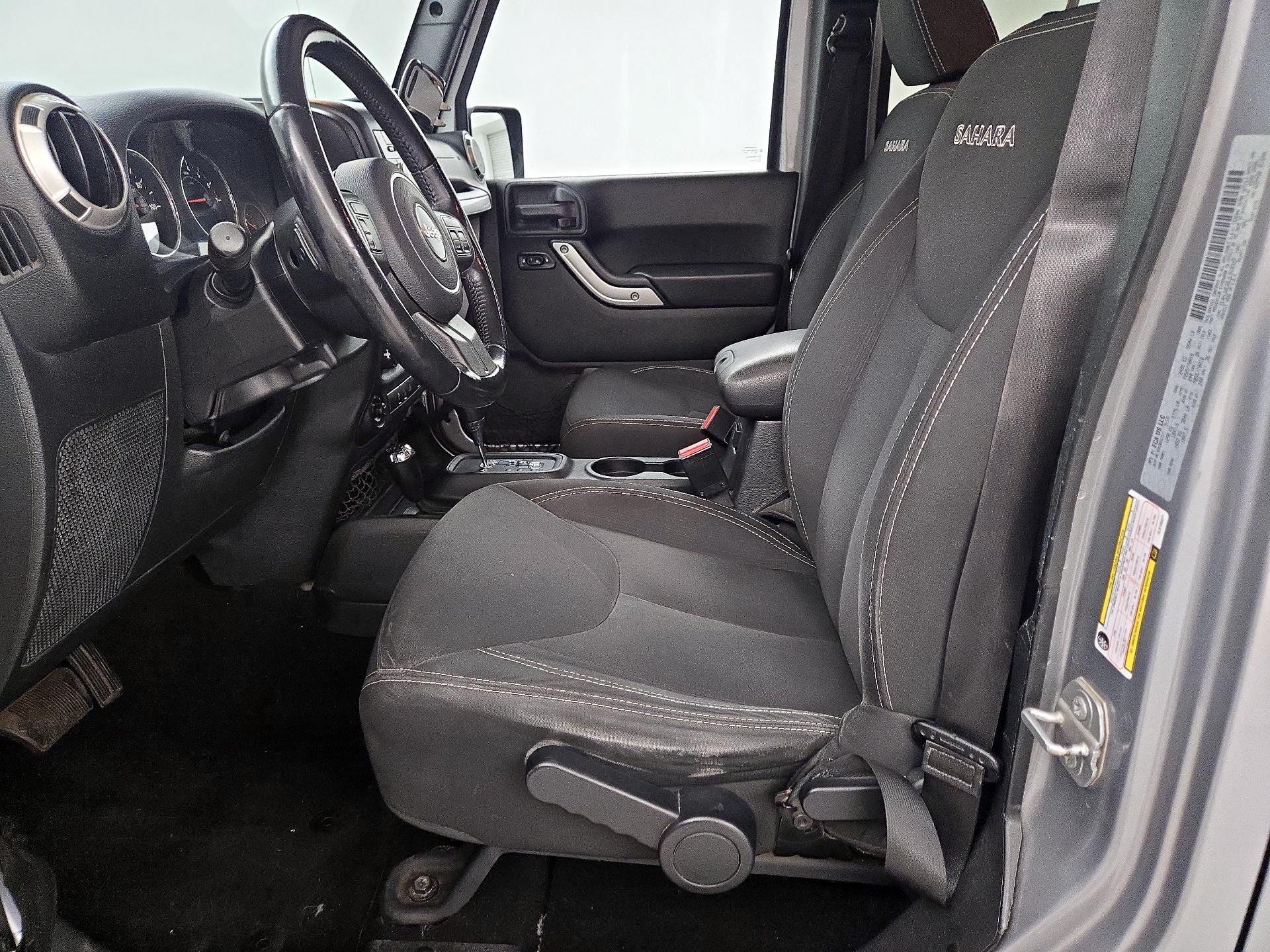 Thumbnail: 2018 Jeep Wrangler - 11