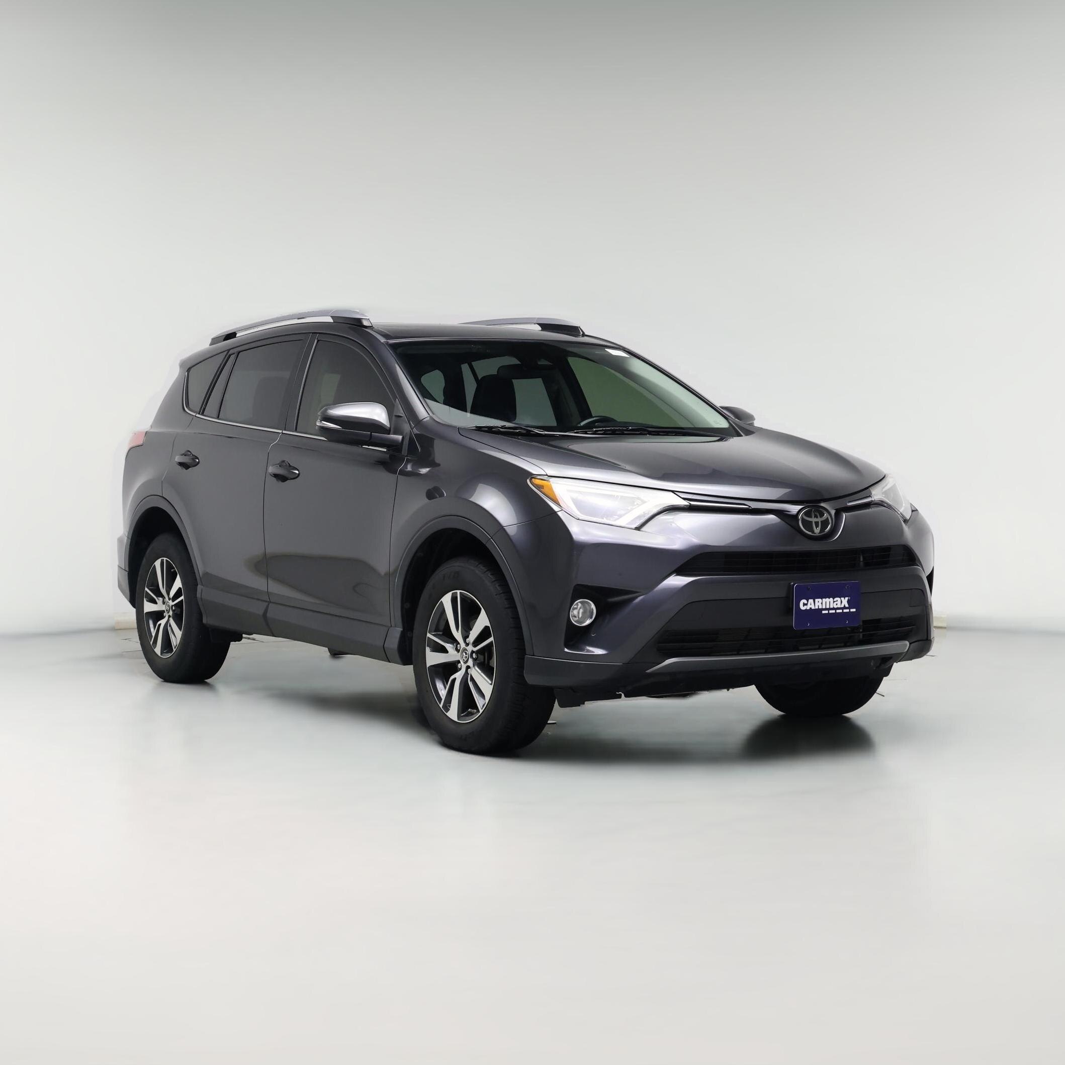 Thumbnail: 2017 Toyota RAV4 - 1
