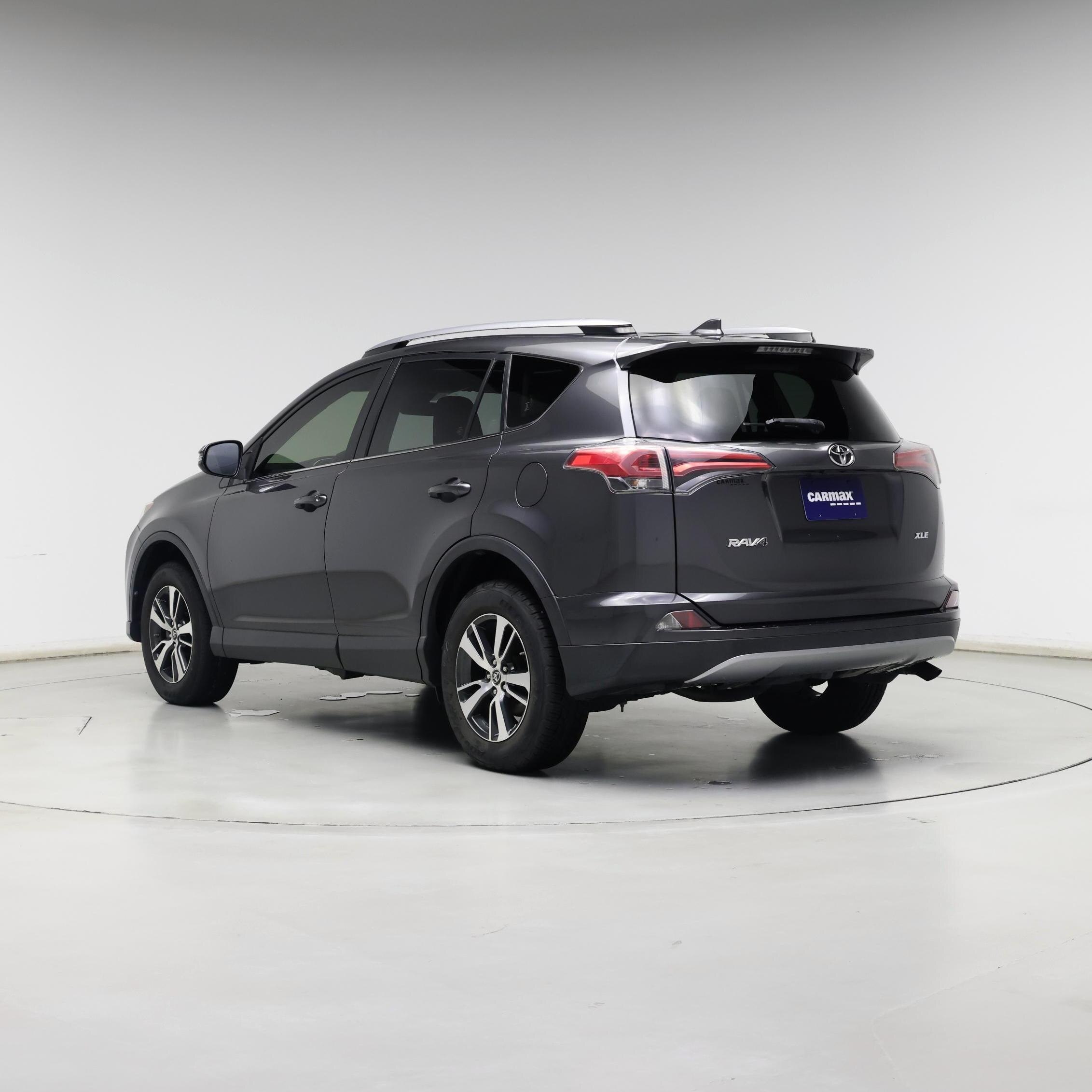 Thumbnail: 2017 Toyota RAV4 - 2