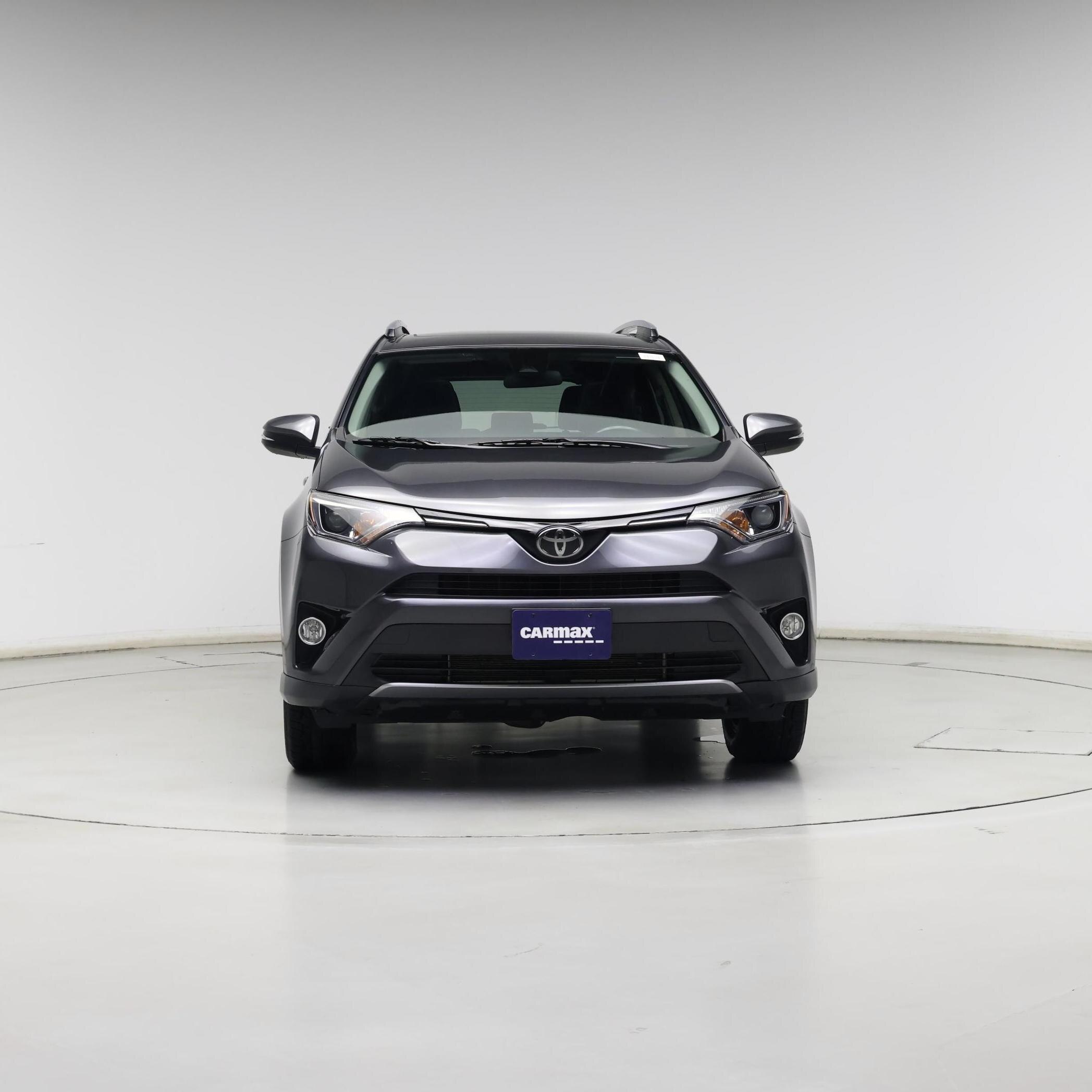 Thumbnail: 2017 Toyota RAV4 - 5