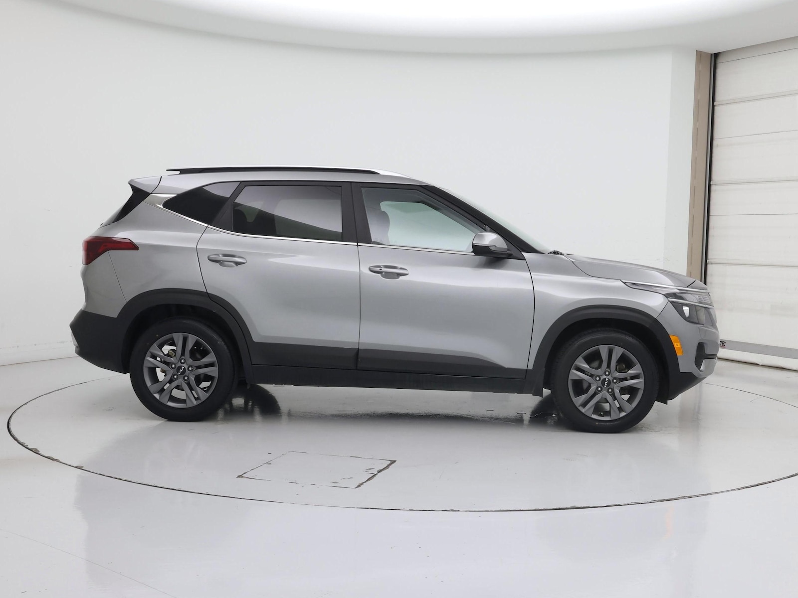 2023 Kia Seltos S - Photo 8