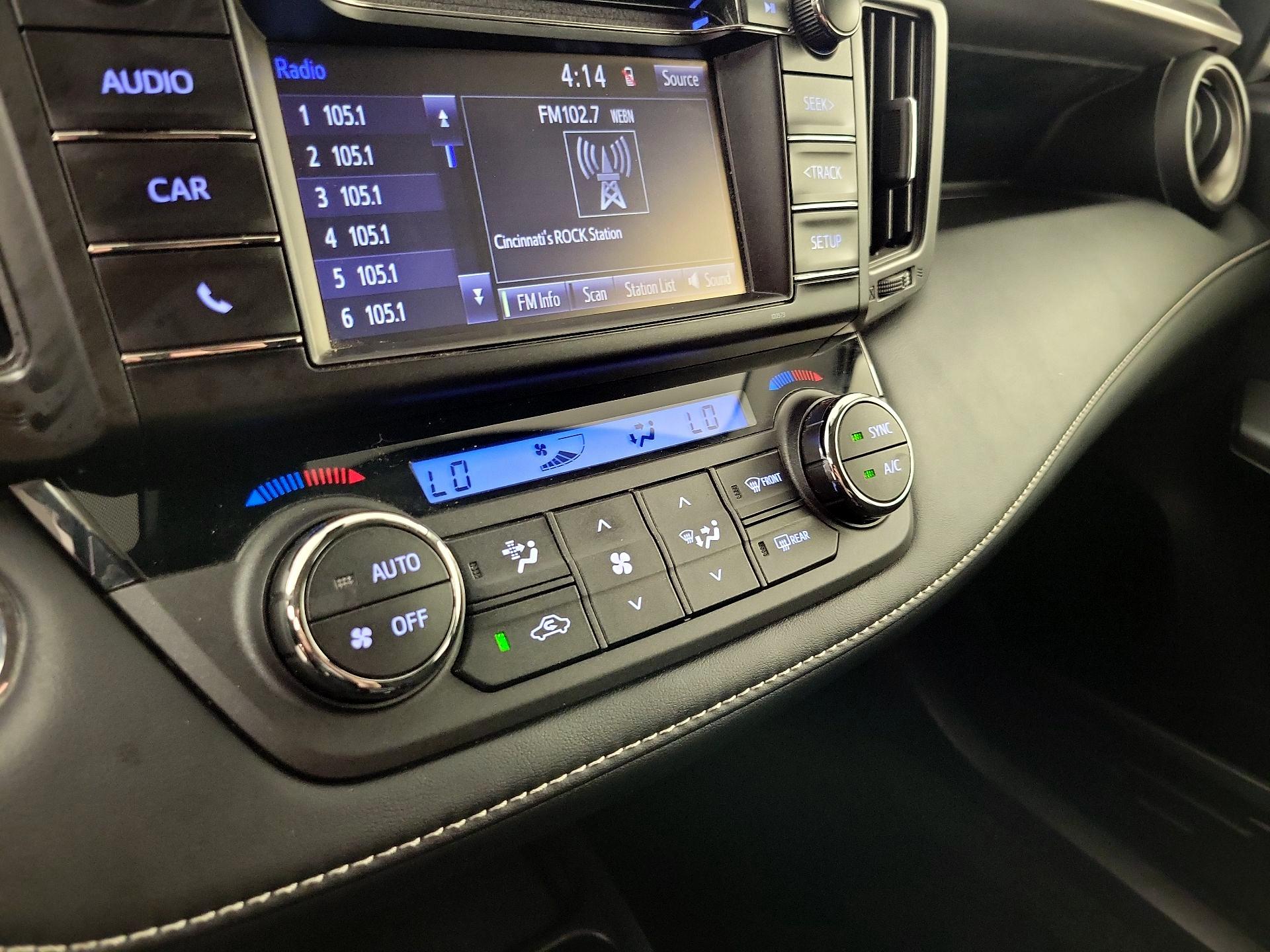 Thumbnail: 2018 Toyota RAV4 - 16