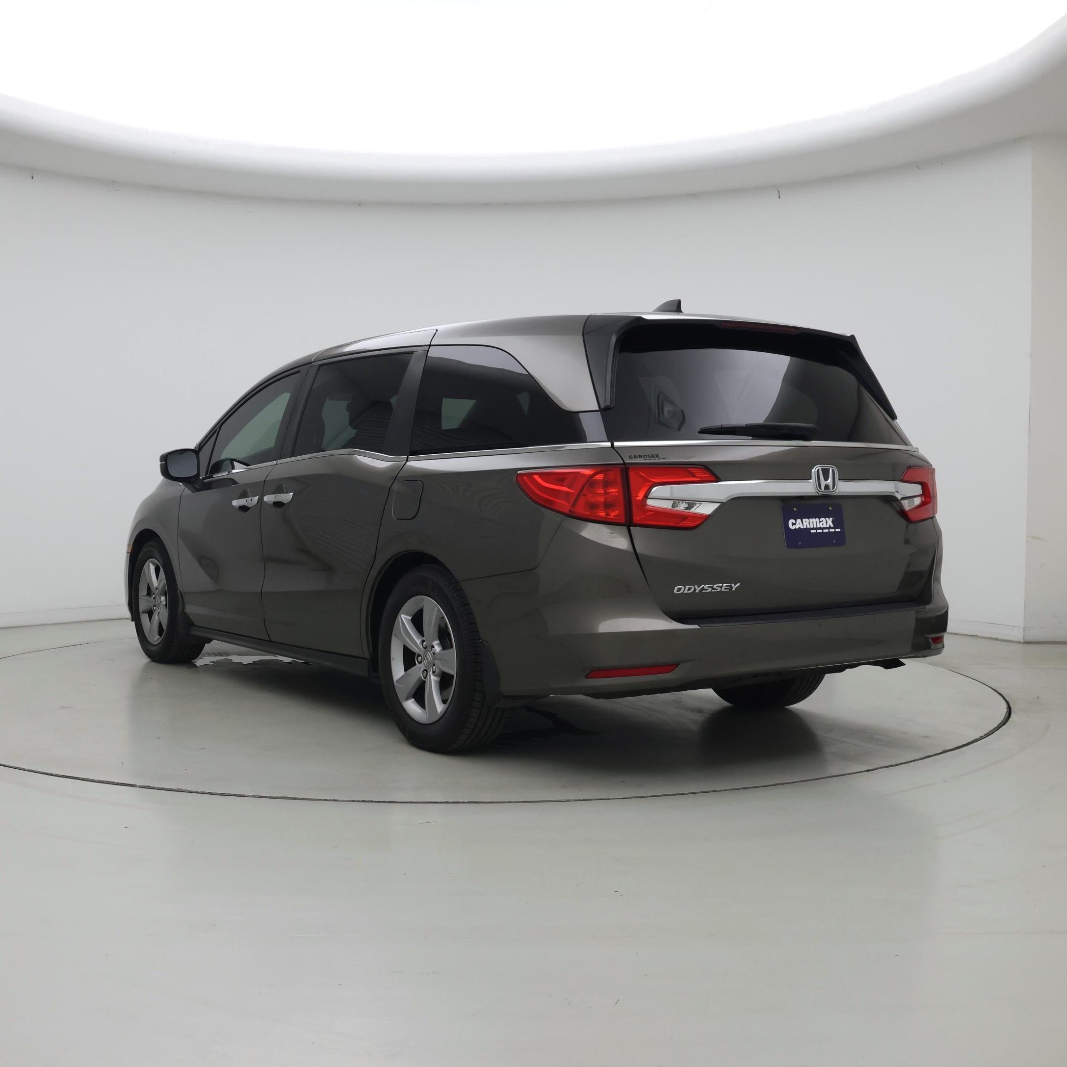 Thumbnail: 2018 Honda Odyssey - 2