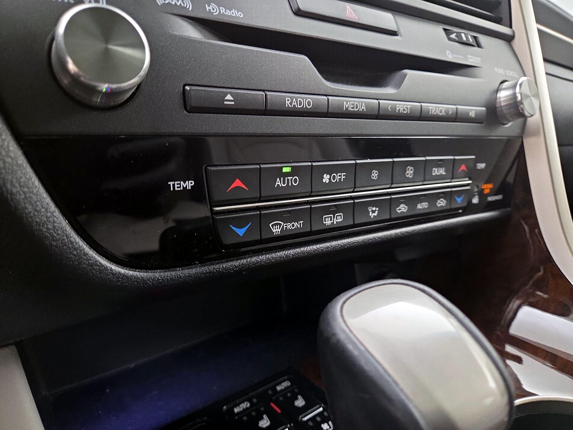 Thumbnail: 2018 Lexus RX - 17