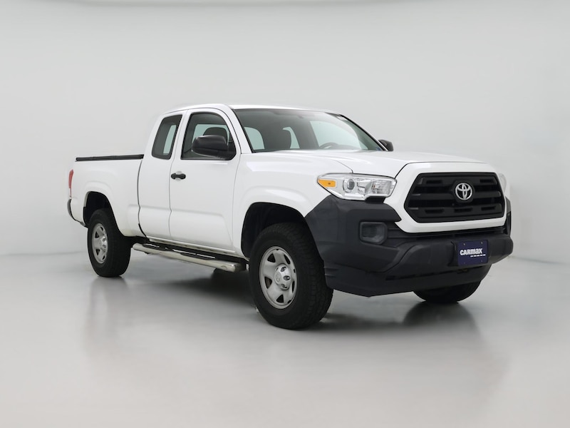 2017 Toyota Tacoma SR