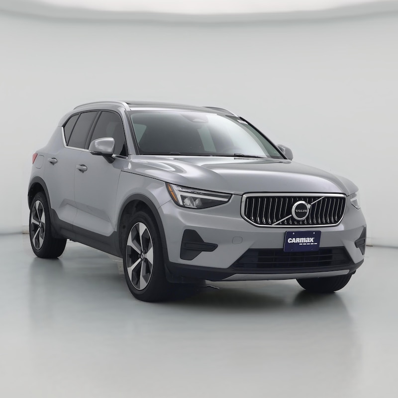 2024 Volvo XC40 B5 Core Bright Theme