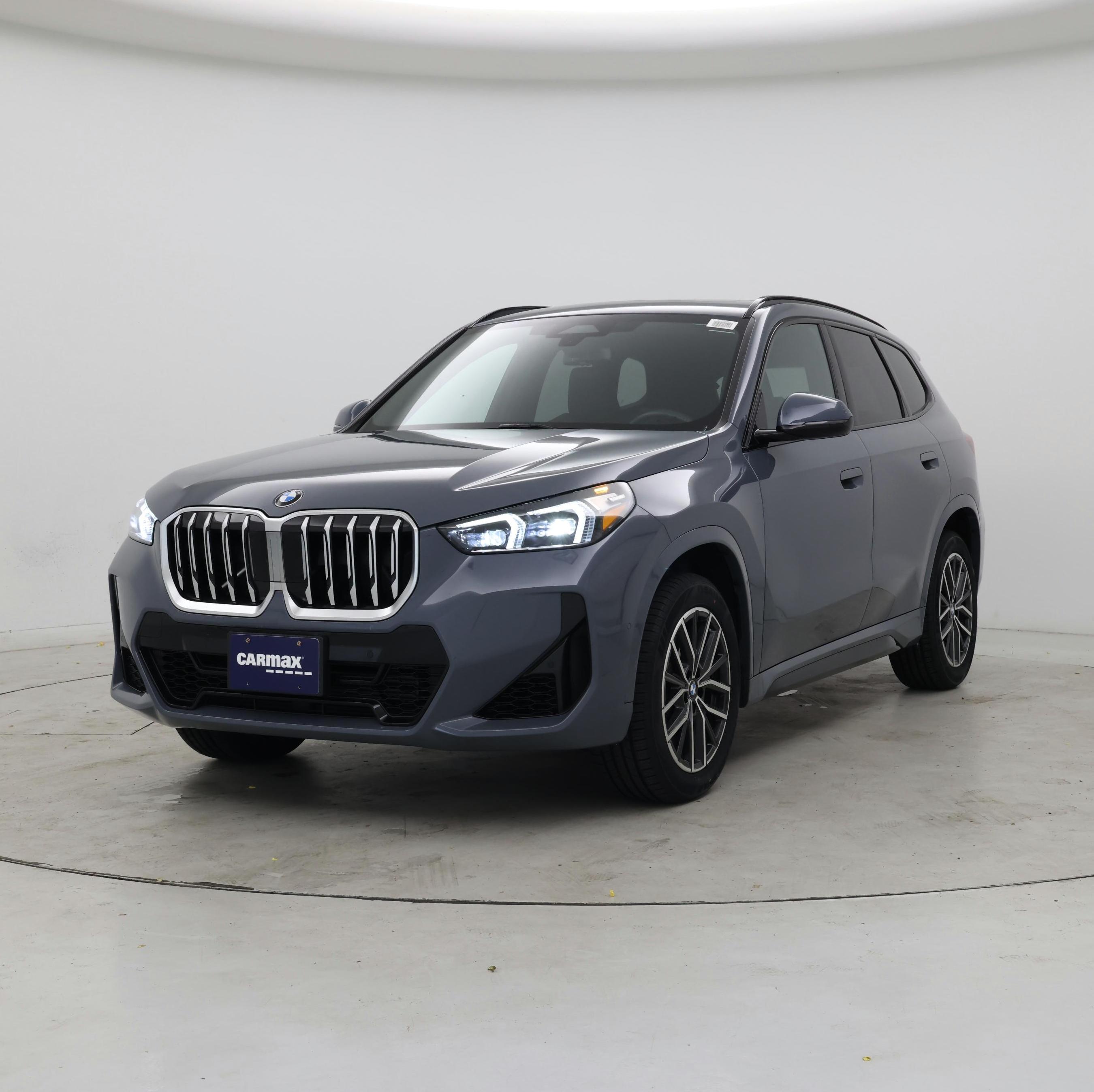 Thumbnail: 2023 BMW X1 - 4