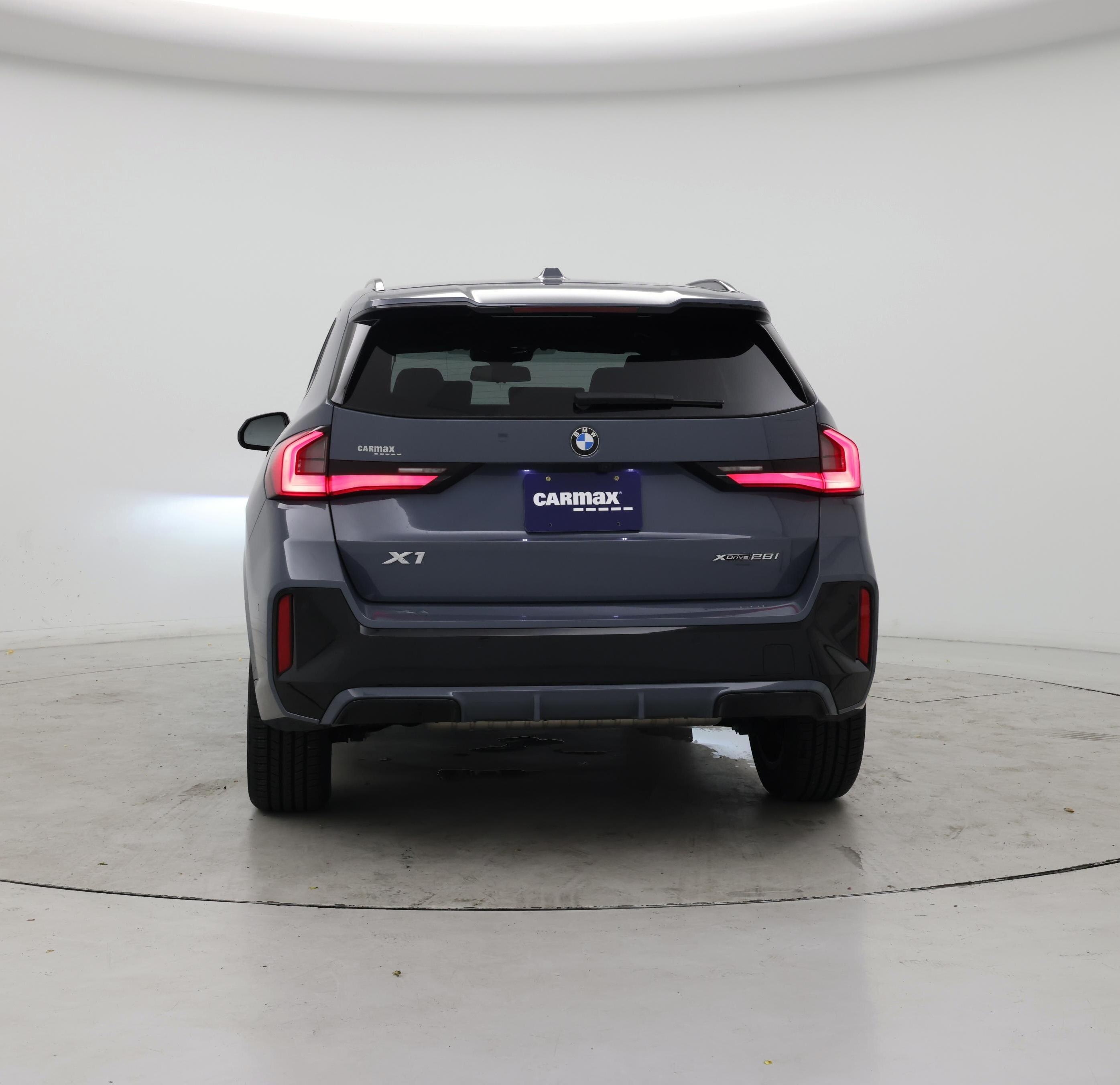Thumbnail: 2023 BMW X1 - 6
