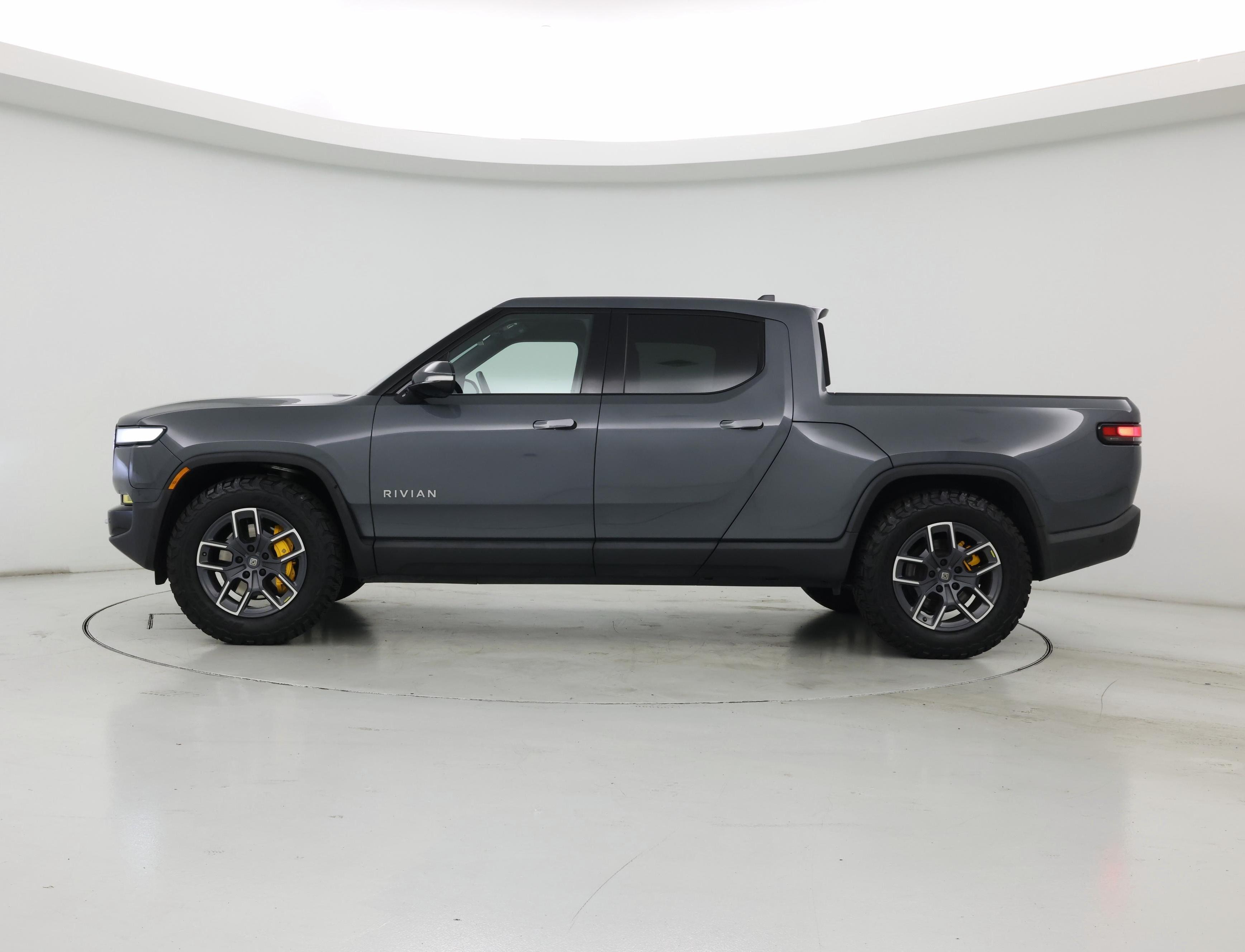 Thumbnail: 2022 Rivian R1T - 3