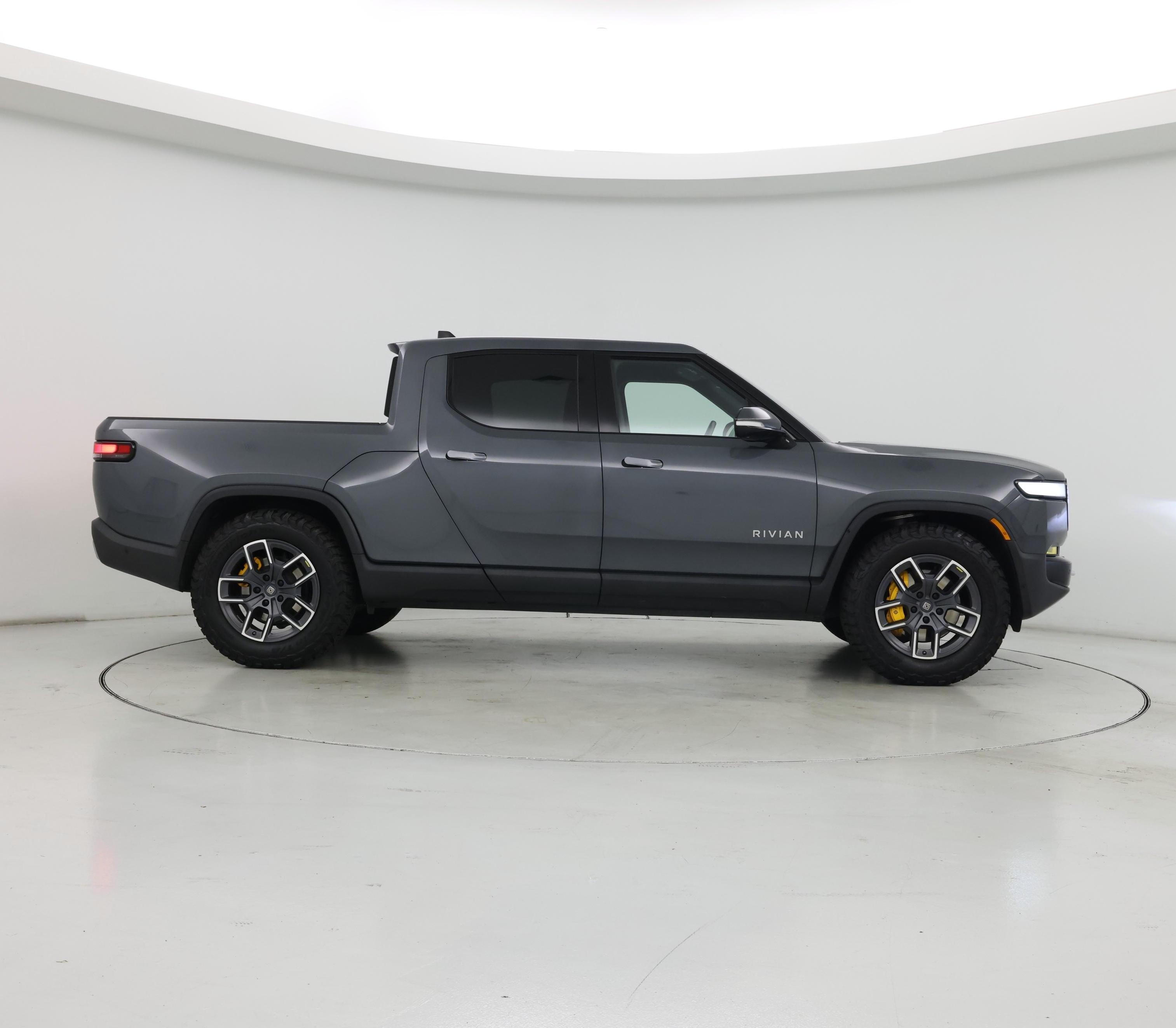 Thumbnail: 2022 Rivian R1T - 7