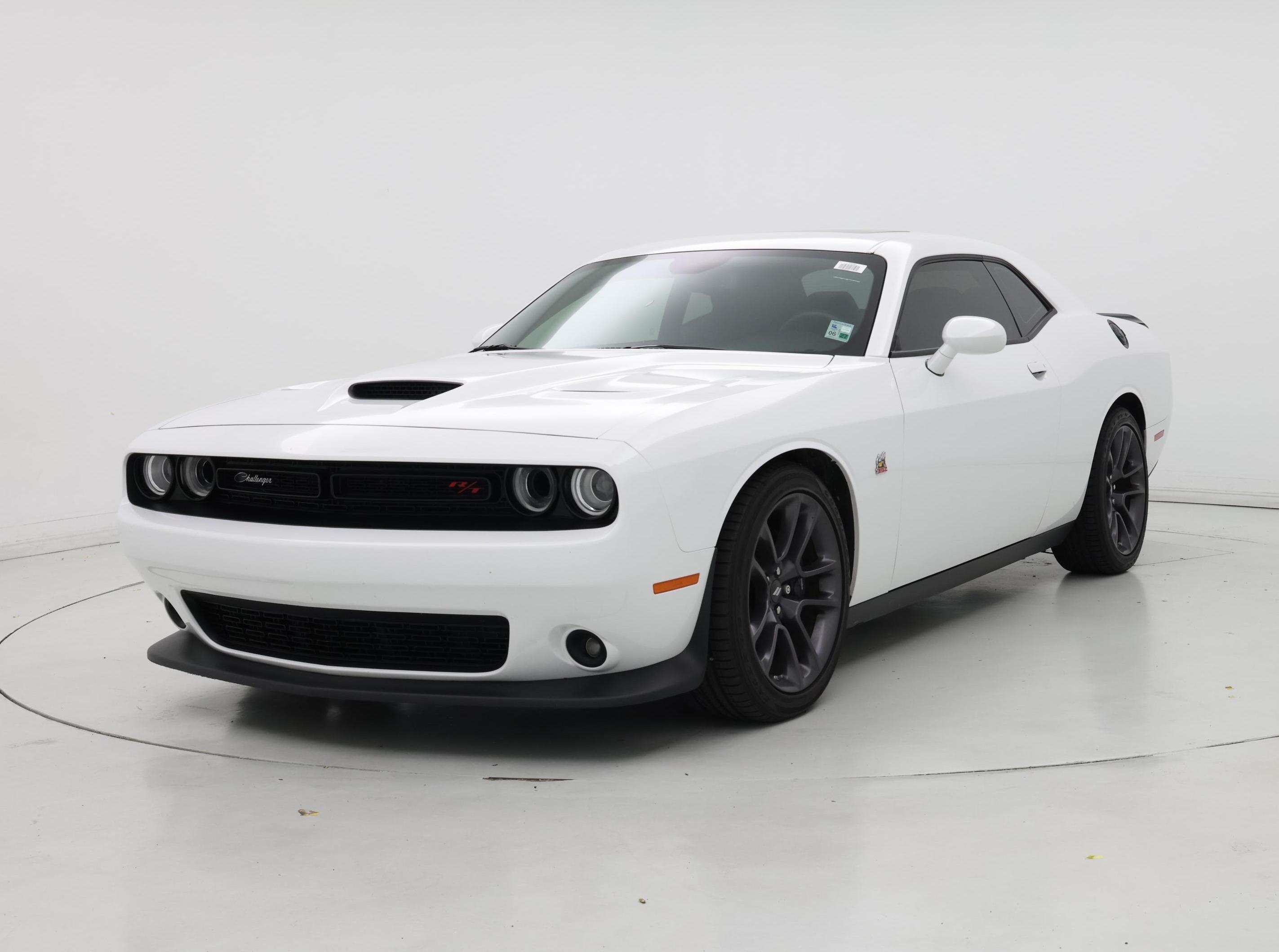 Thumbnail: 2023 Dodge Challenger - 4