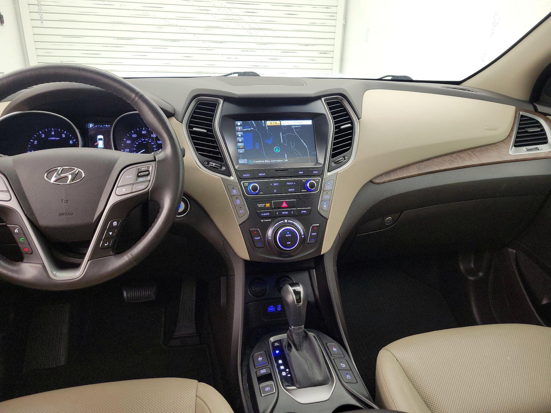 Thumbnail: 2019 Hyundai Santa Fe - 9