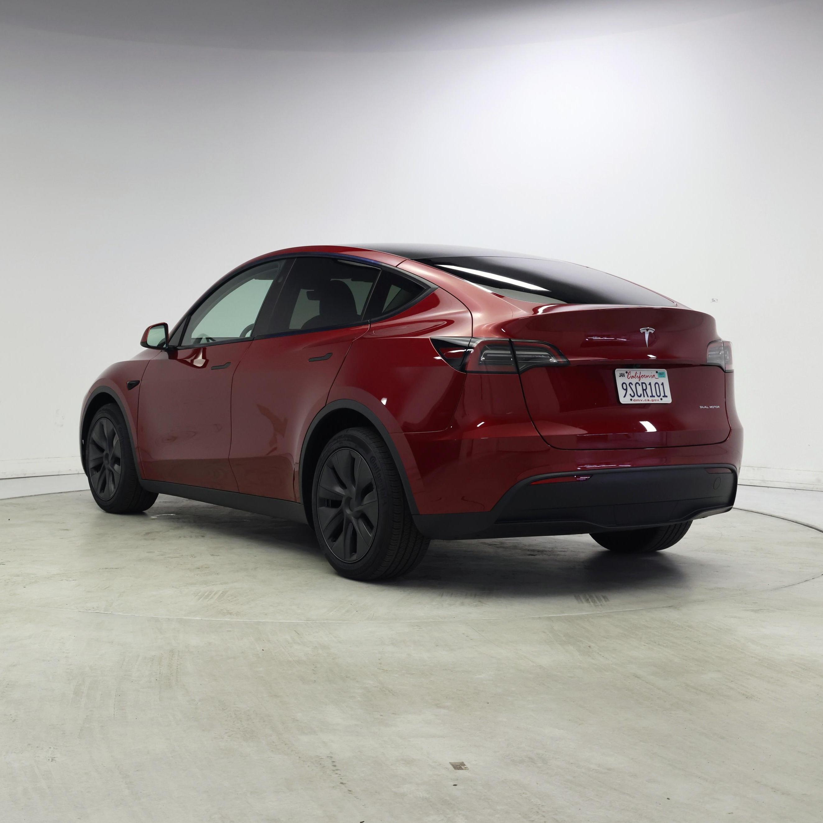 Thumbnail: 2025 Tesla Model Y - 2