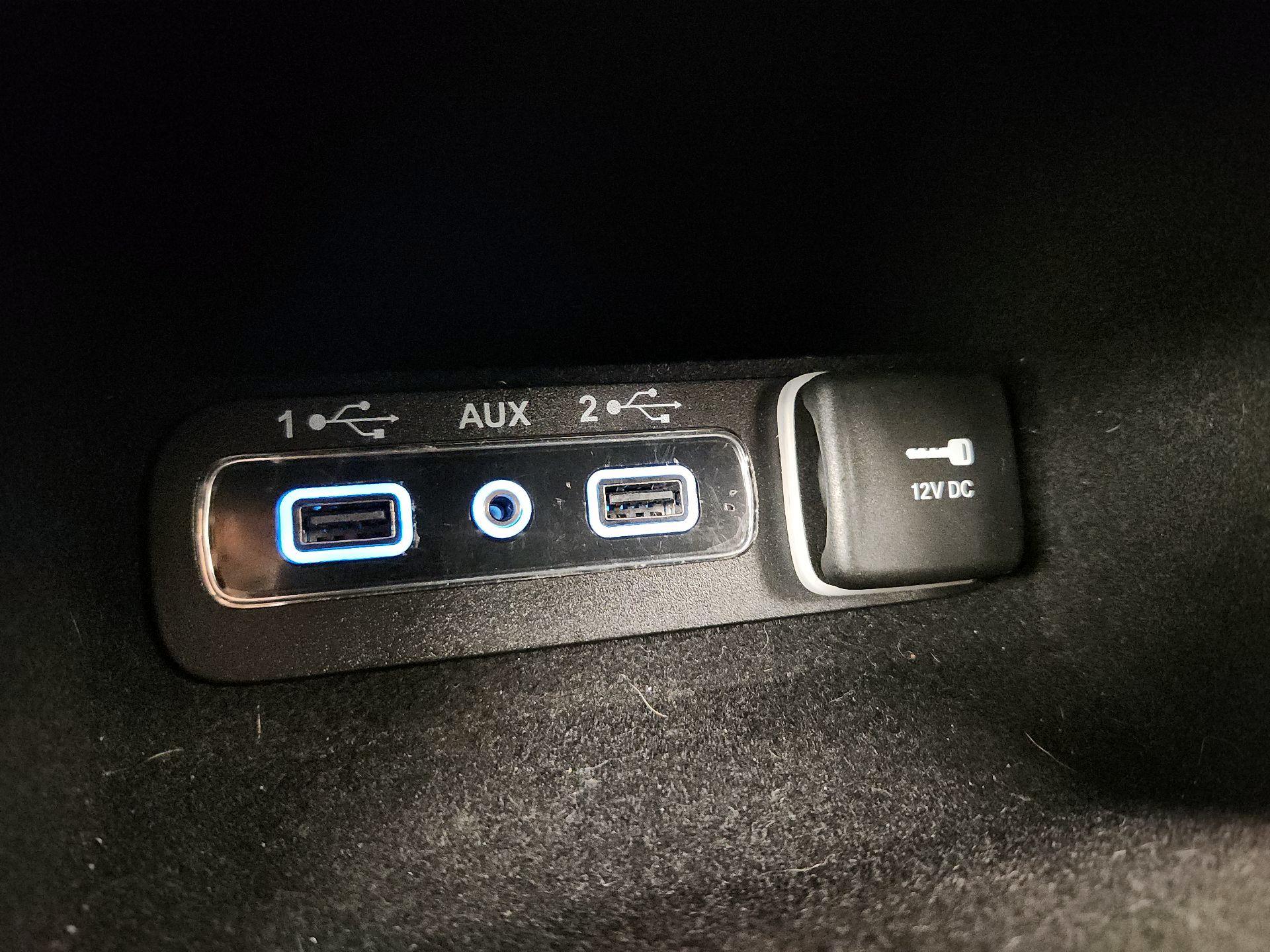 Thumbnail: 2019 Jeep Grand Cherokee - 19