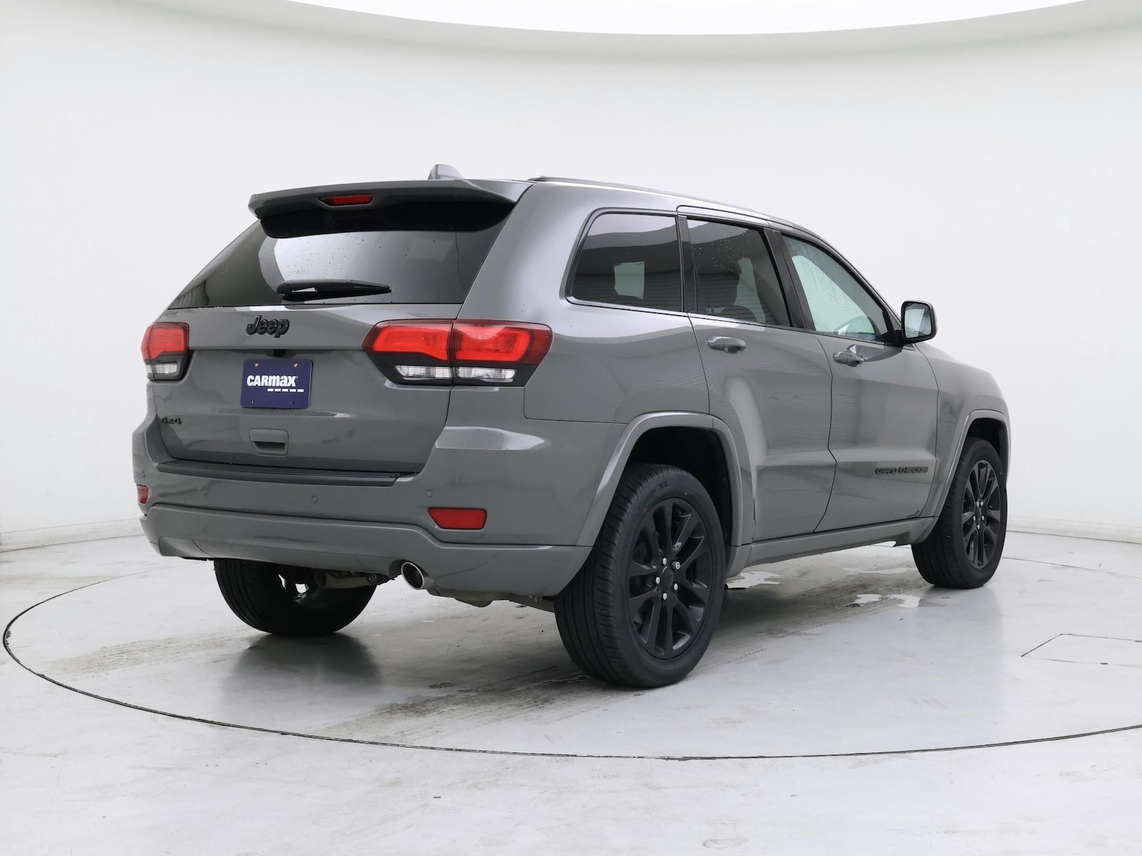 2019 Jeep Grand Cherokee Altitude - Photo 9