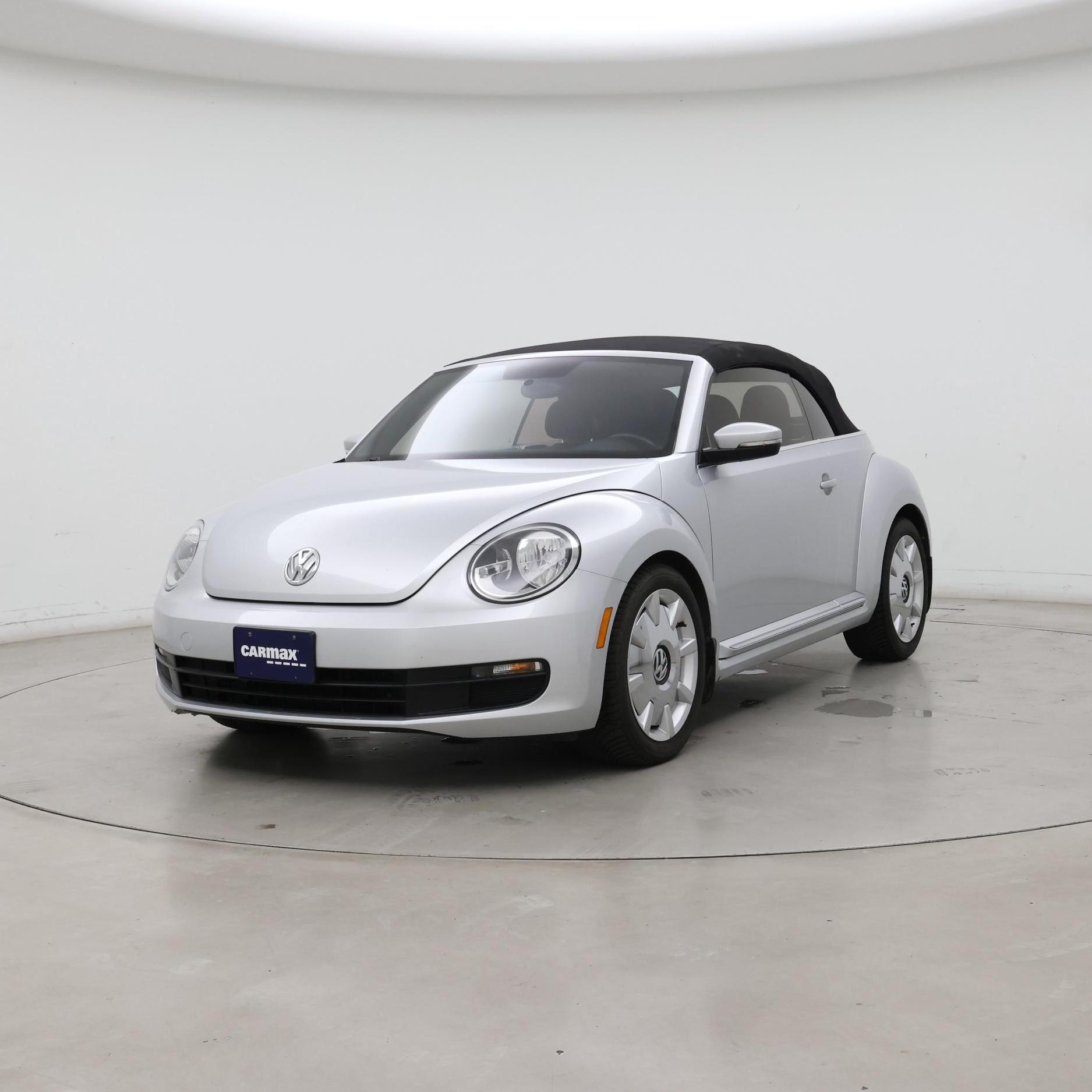 Thumbnail: 2014 Volkswagen Beetle - 4