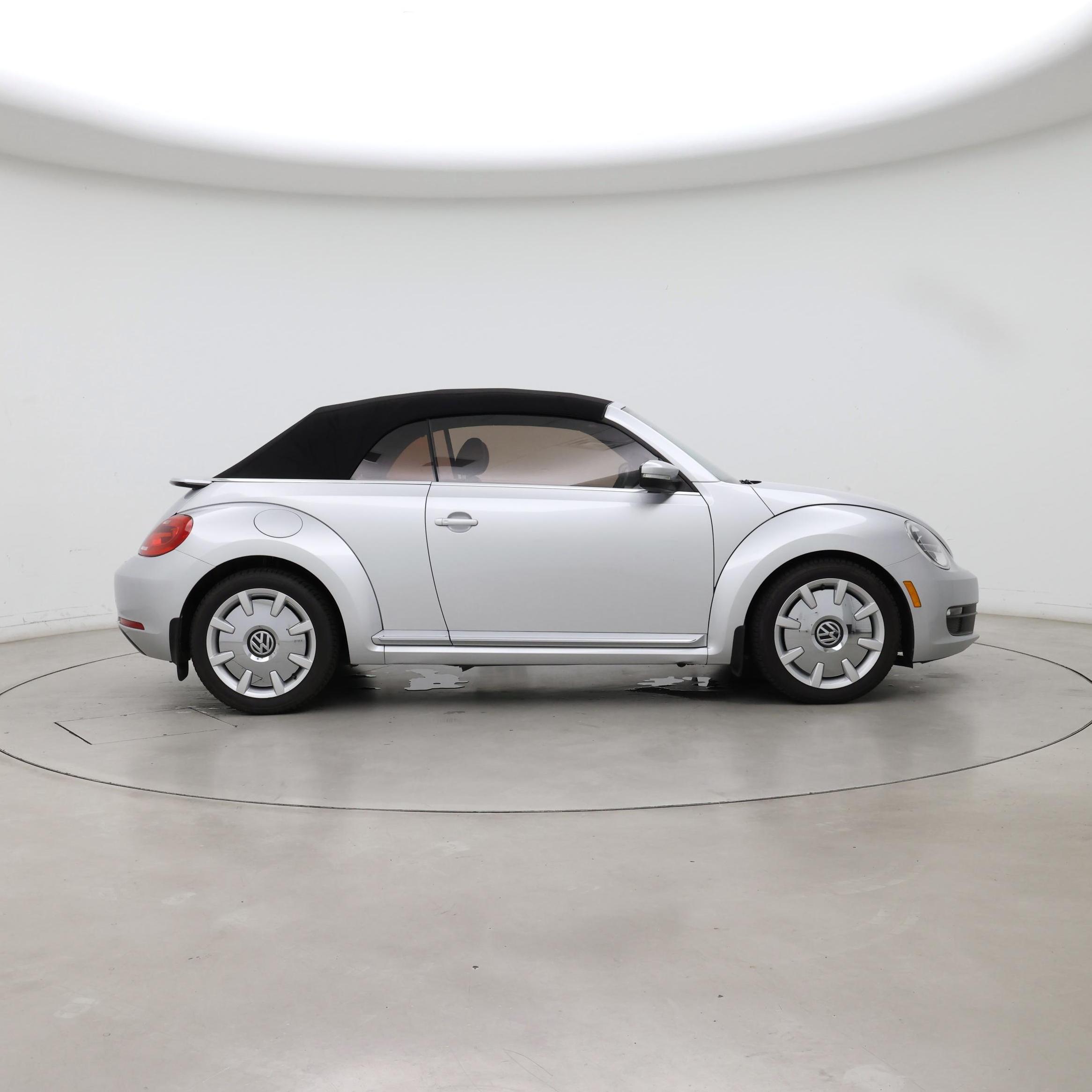 Thumbnail: 2014 Volkswagen Beetle - 7