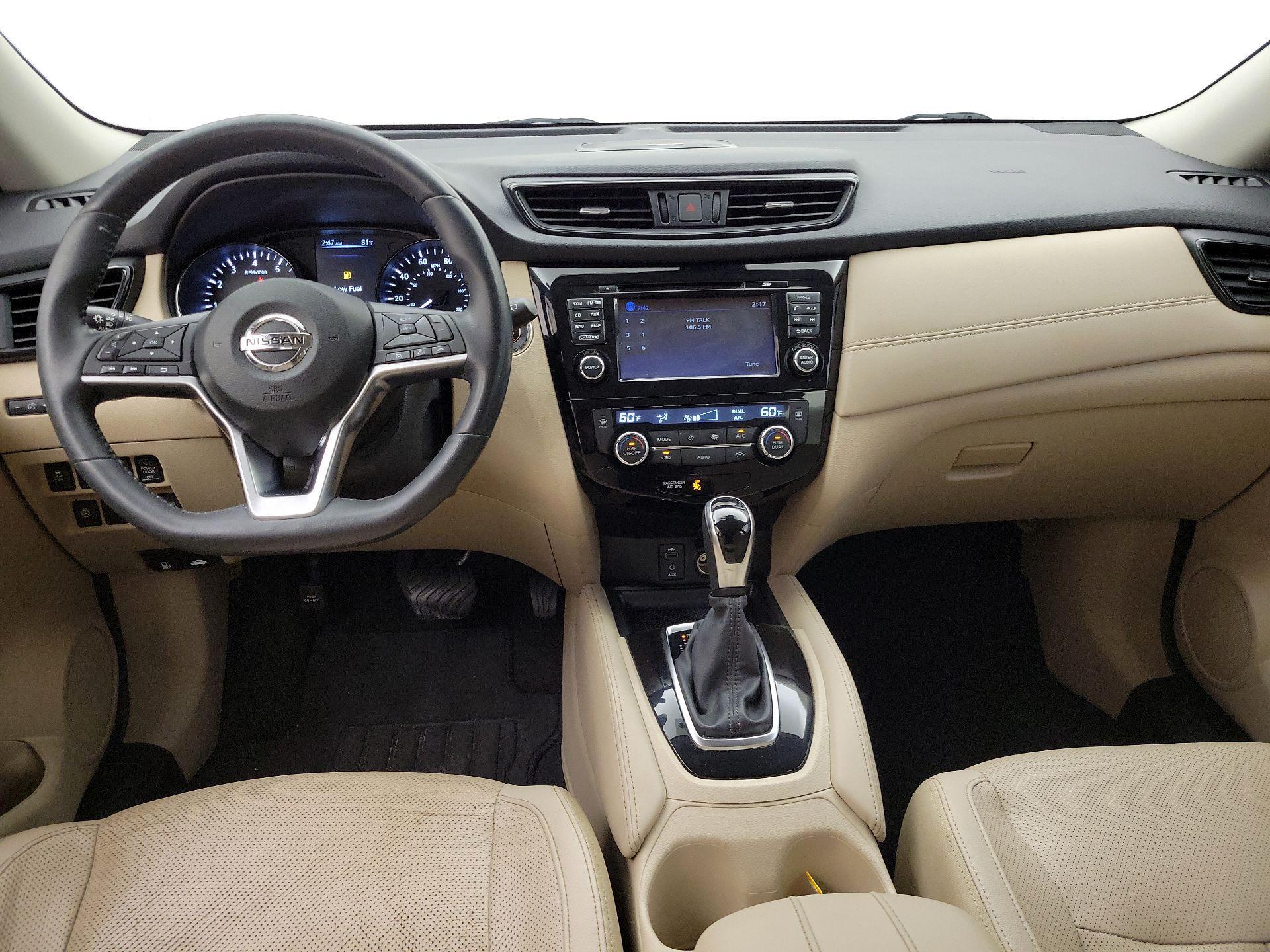 Thumbnail: 2017 Nissan Rogue - 9