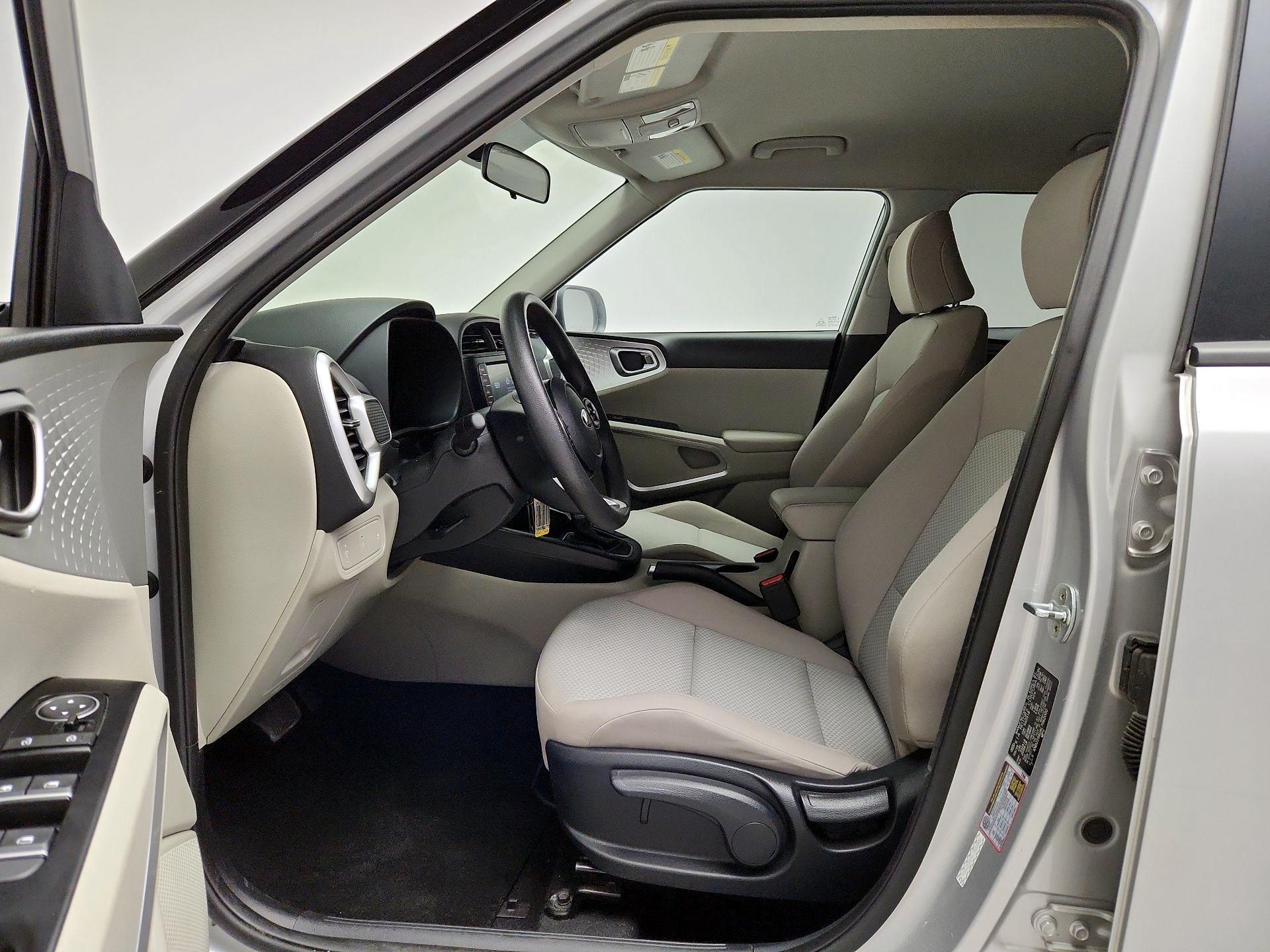 Thumbnail: 2020 Kia Soul - 11