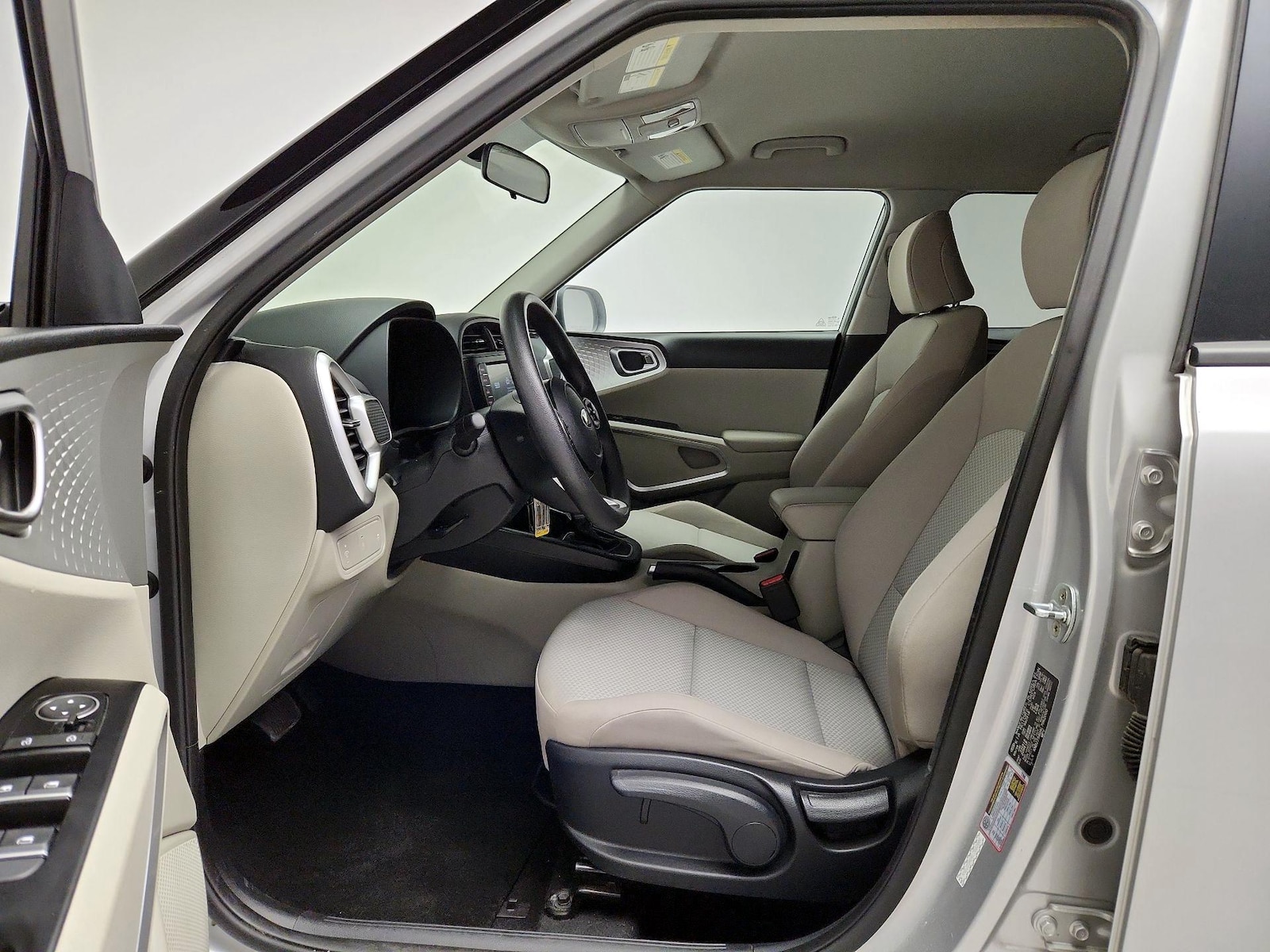 2020 Kia Soul LX - Photo 12