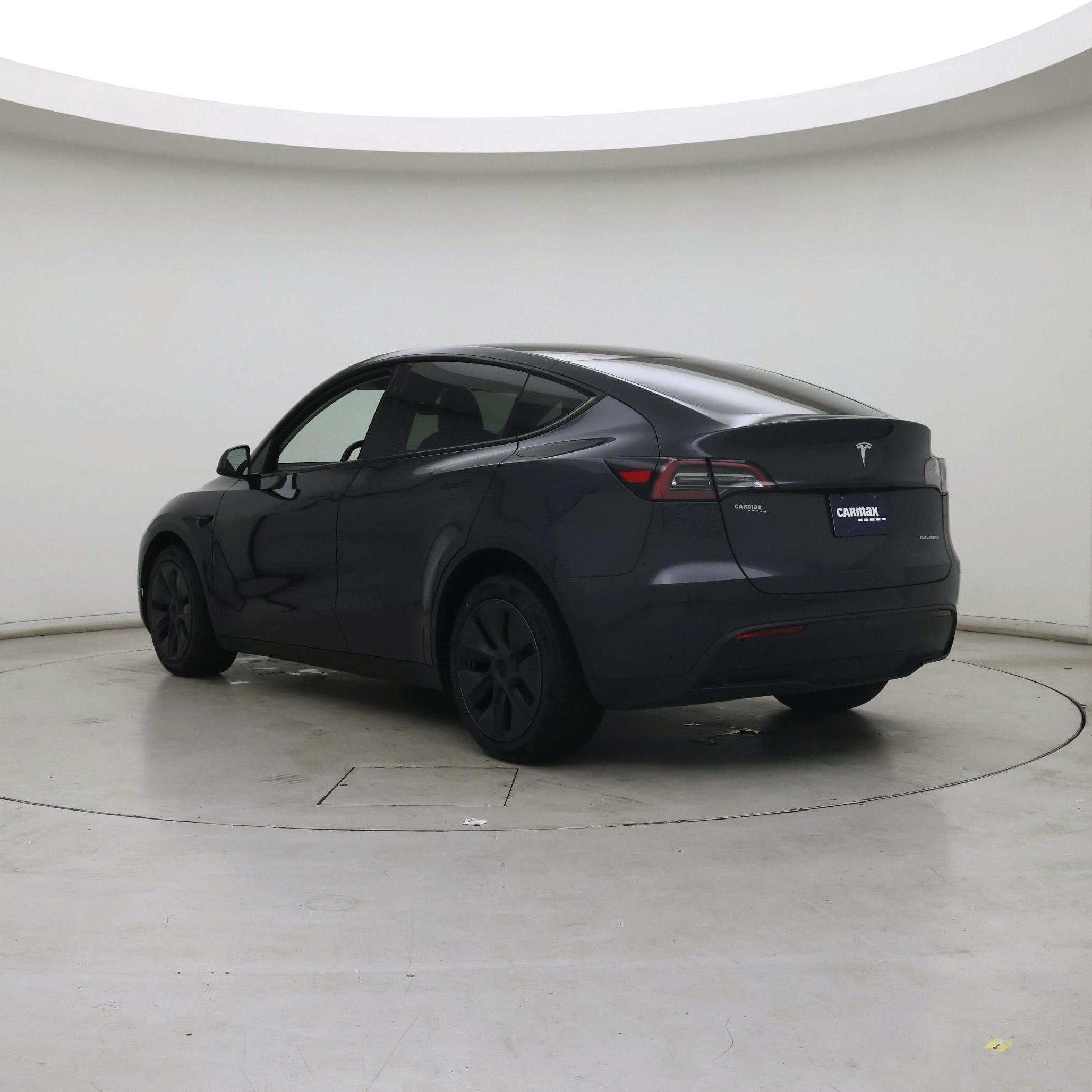 Thumbnail: 2024 Tesla Model Y - 2