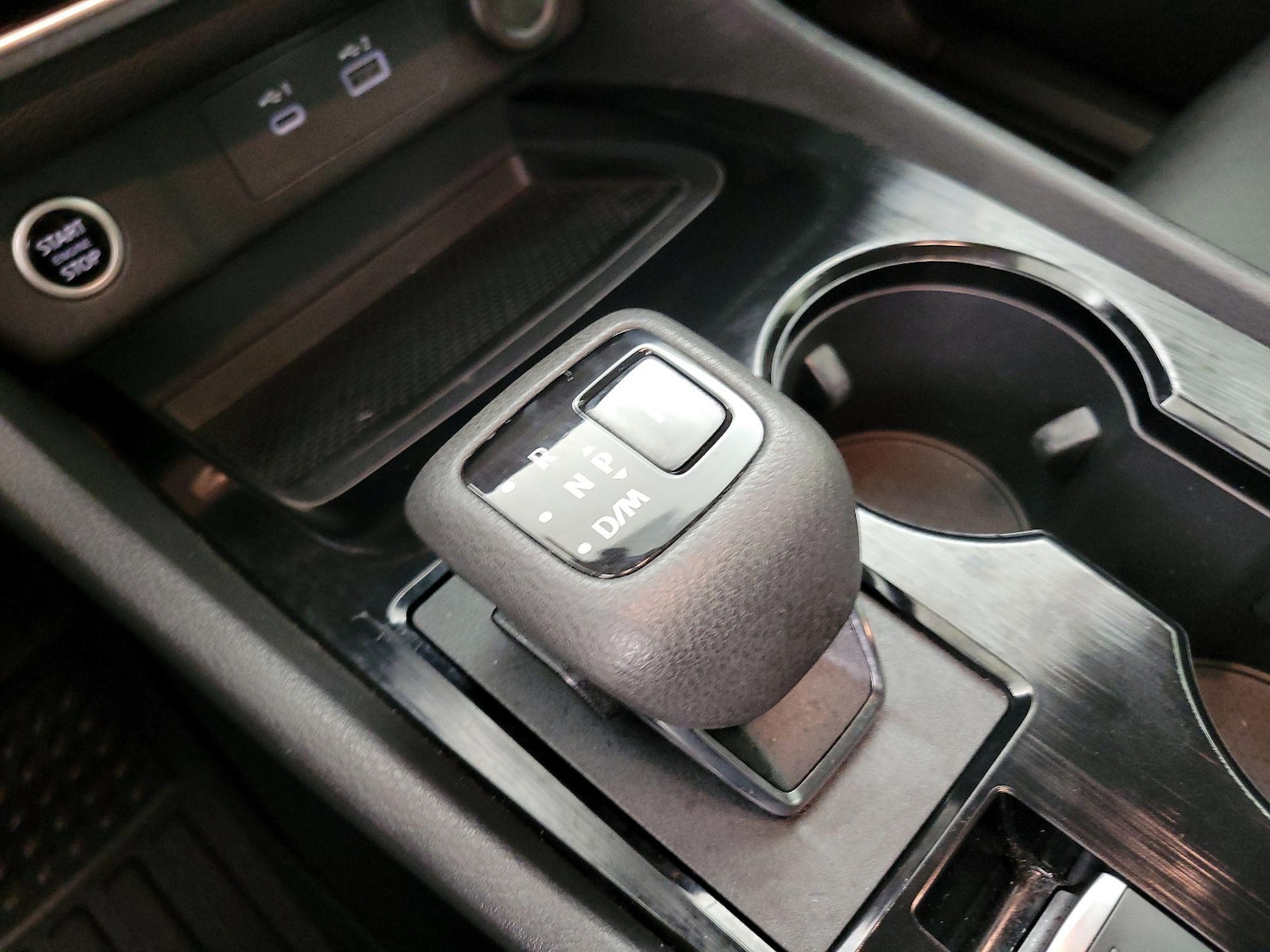2022 Nissan Rogue SV - Photo 18