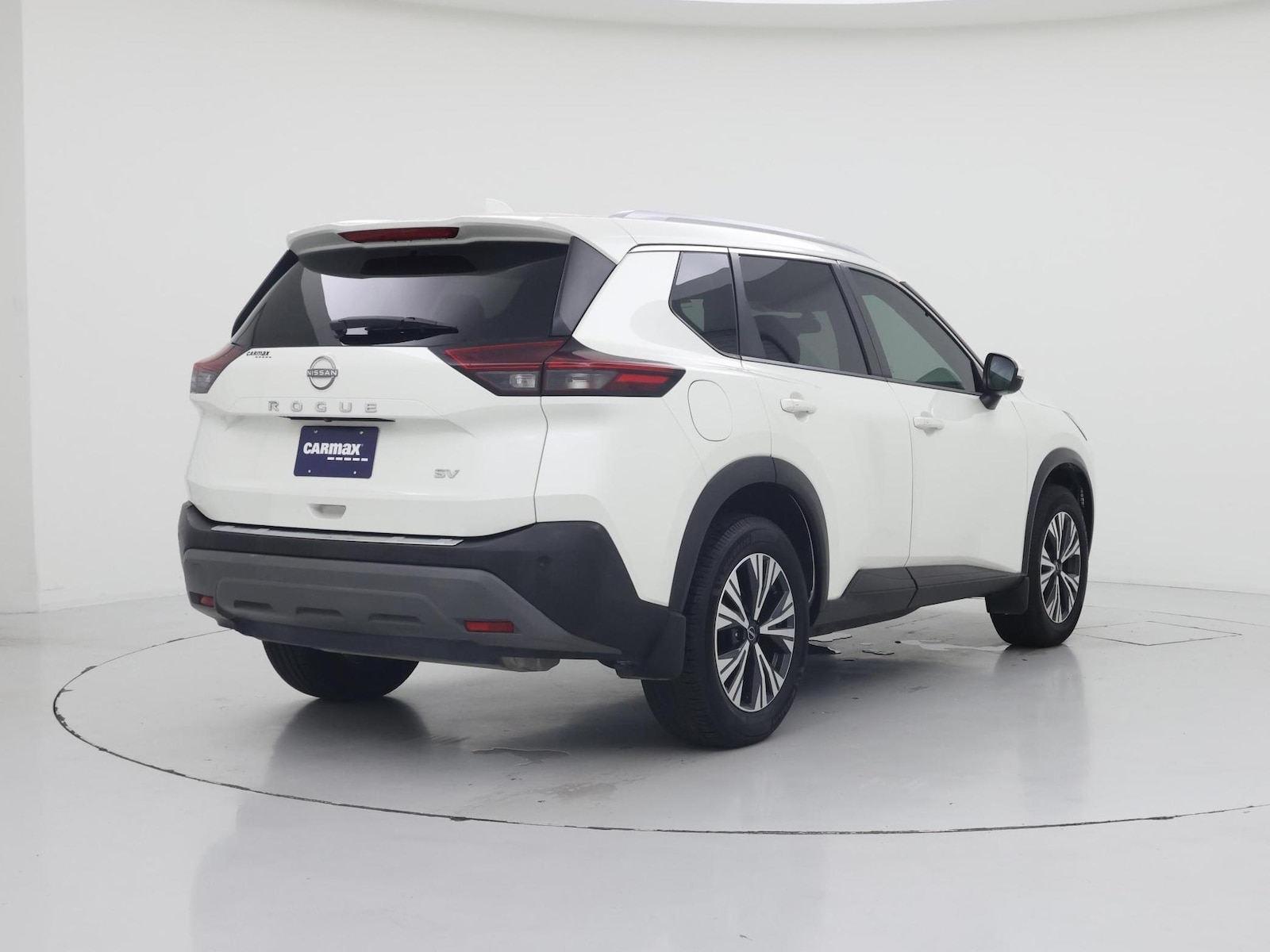 2022 Nissan Rogue SV - Photo 9