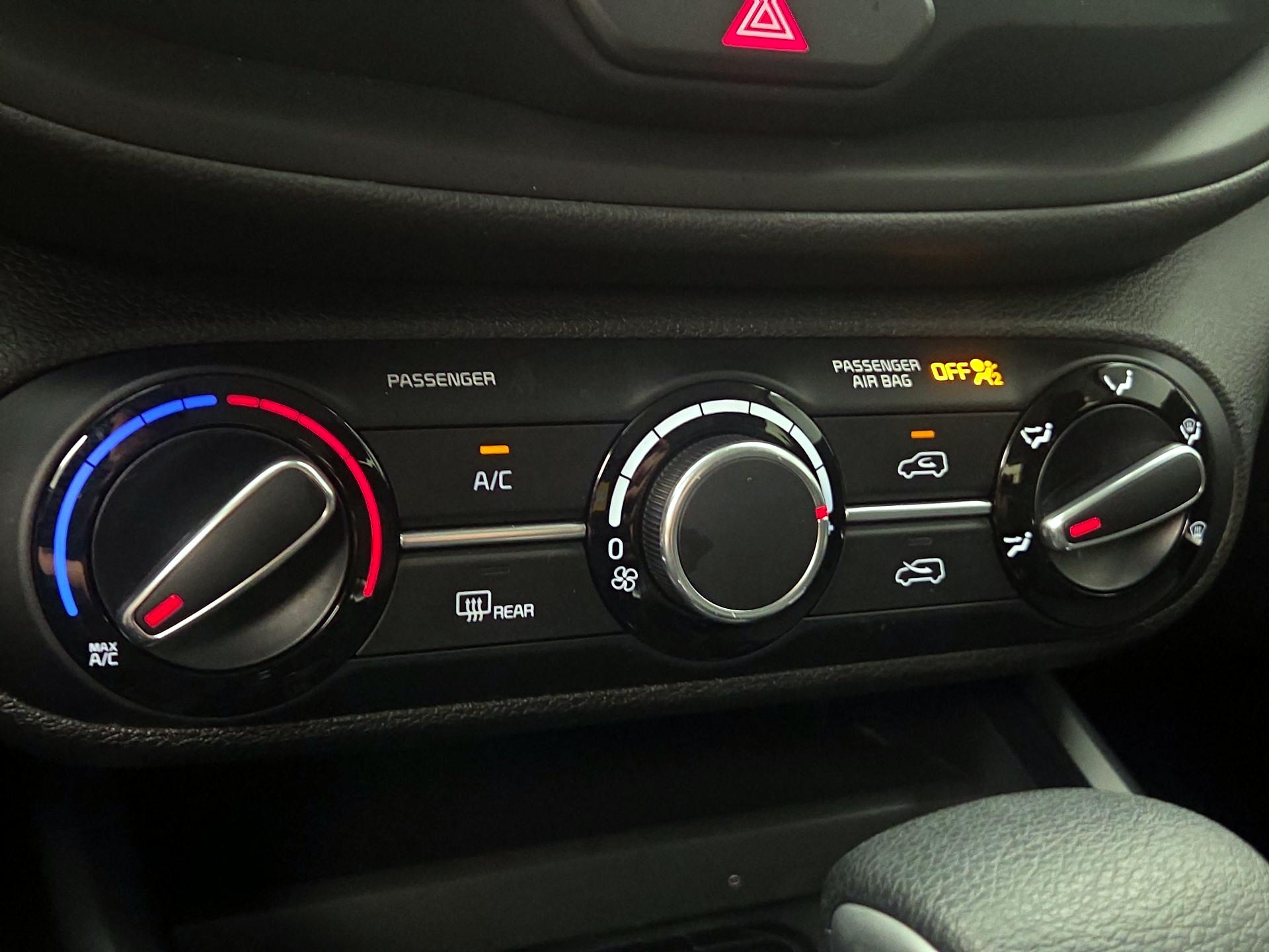 Thumbnail: 2023 Kia Soul - 16