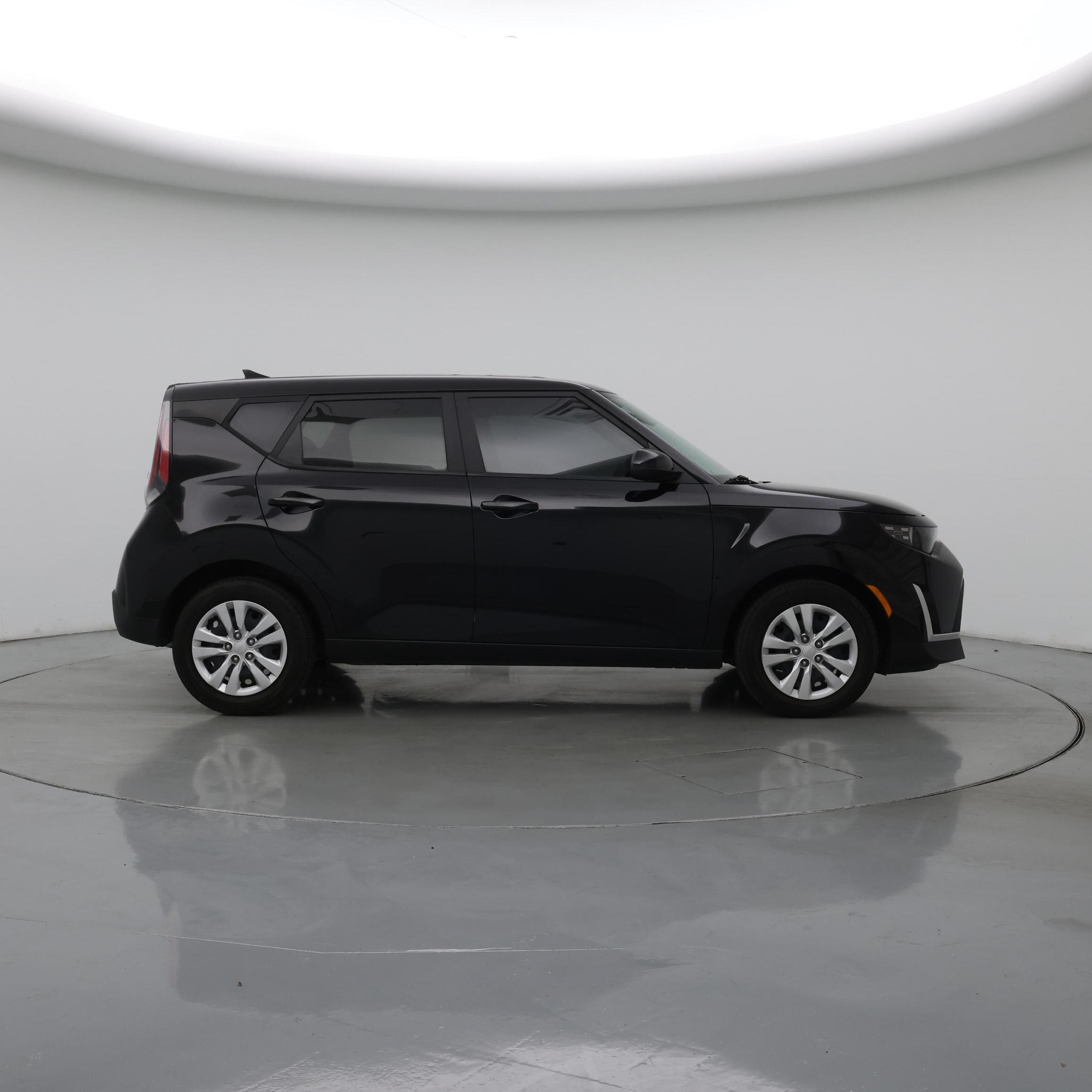 Thumbnail: 2023 Kia Soul - 7