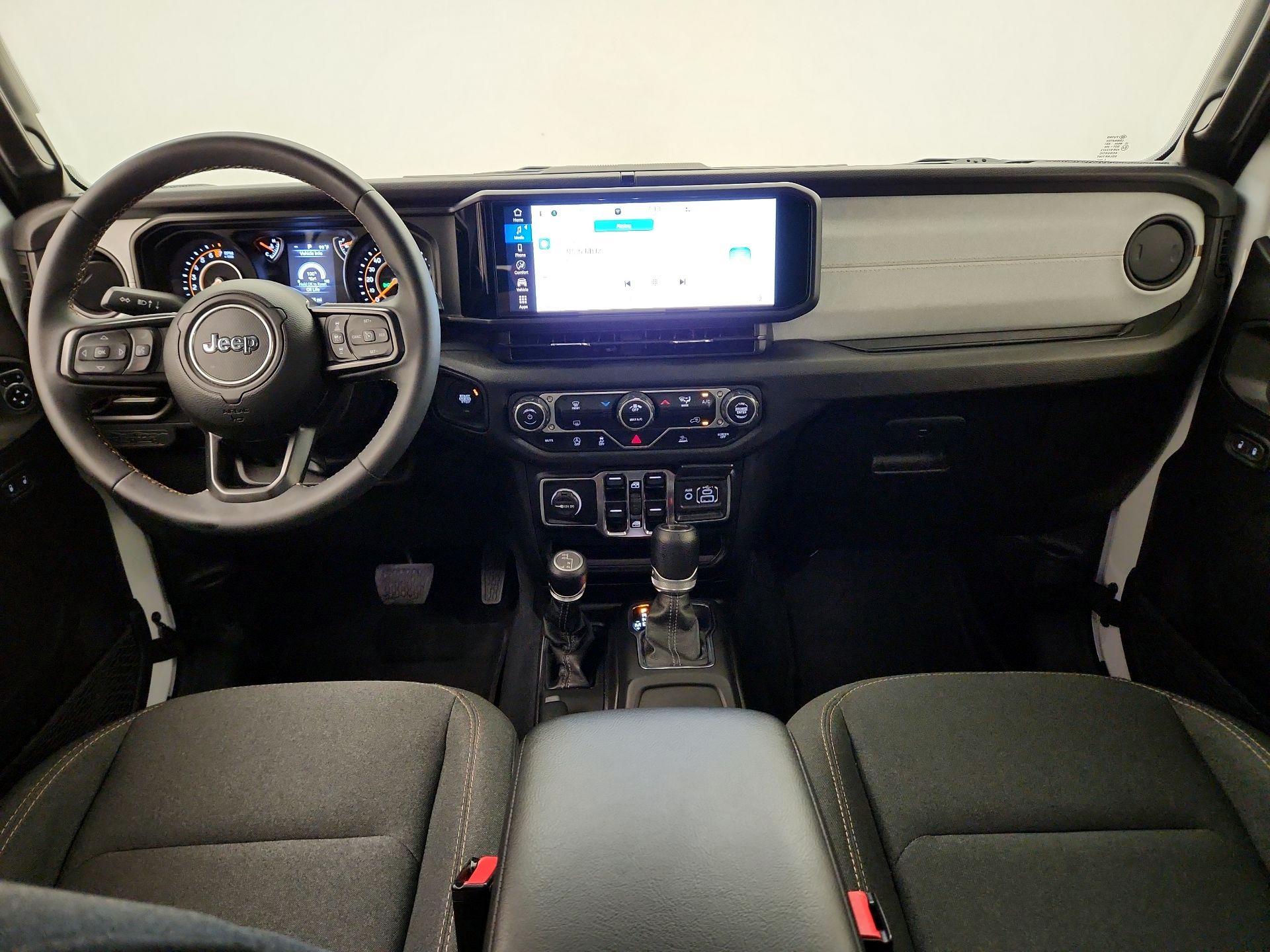 Thumbnail: 2024 Jeep Gladiator - 9