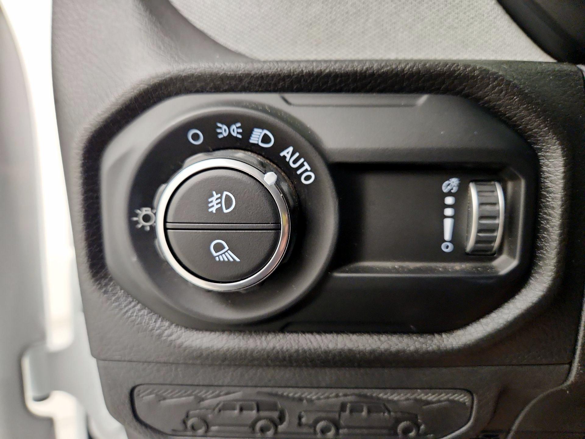 Thumbnail: 2024 Jeep Gladiator - 13