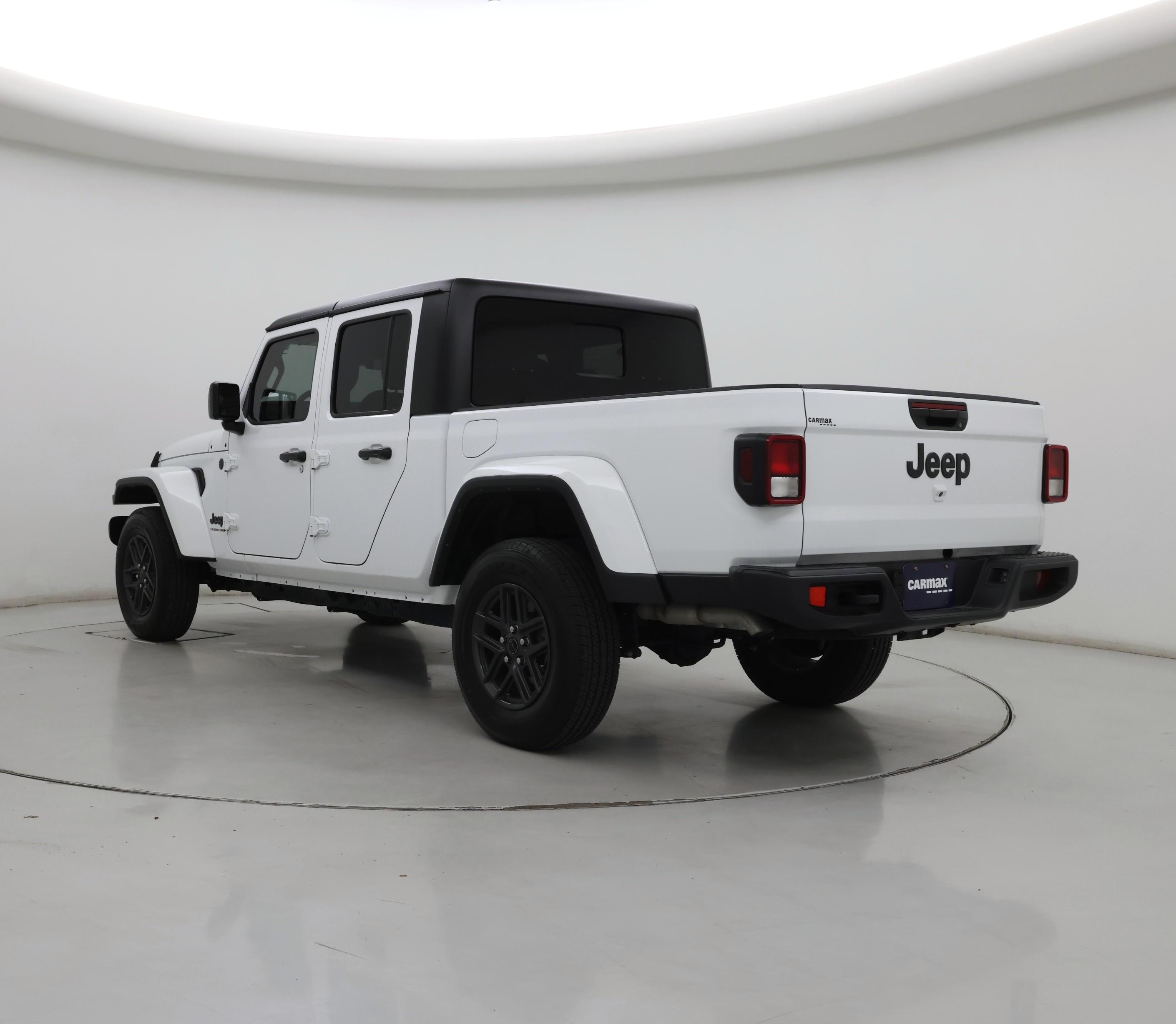 Thumbnail: 2024 Jeep Gladiator - 2
