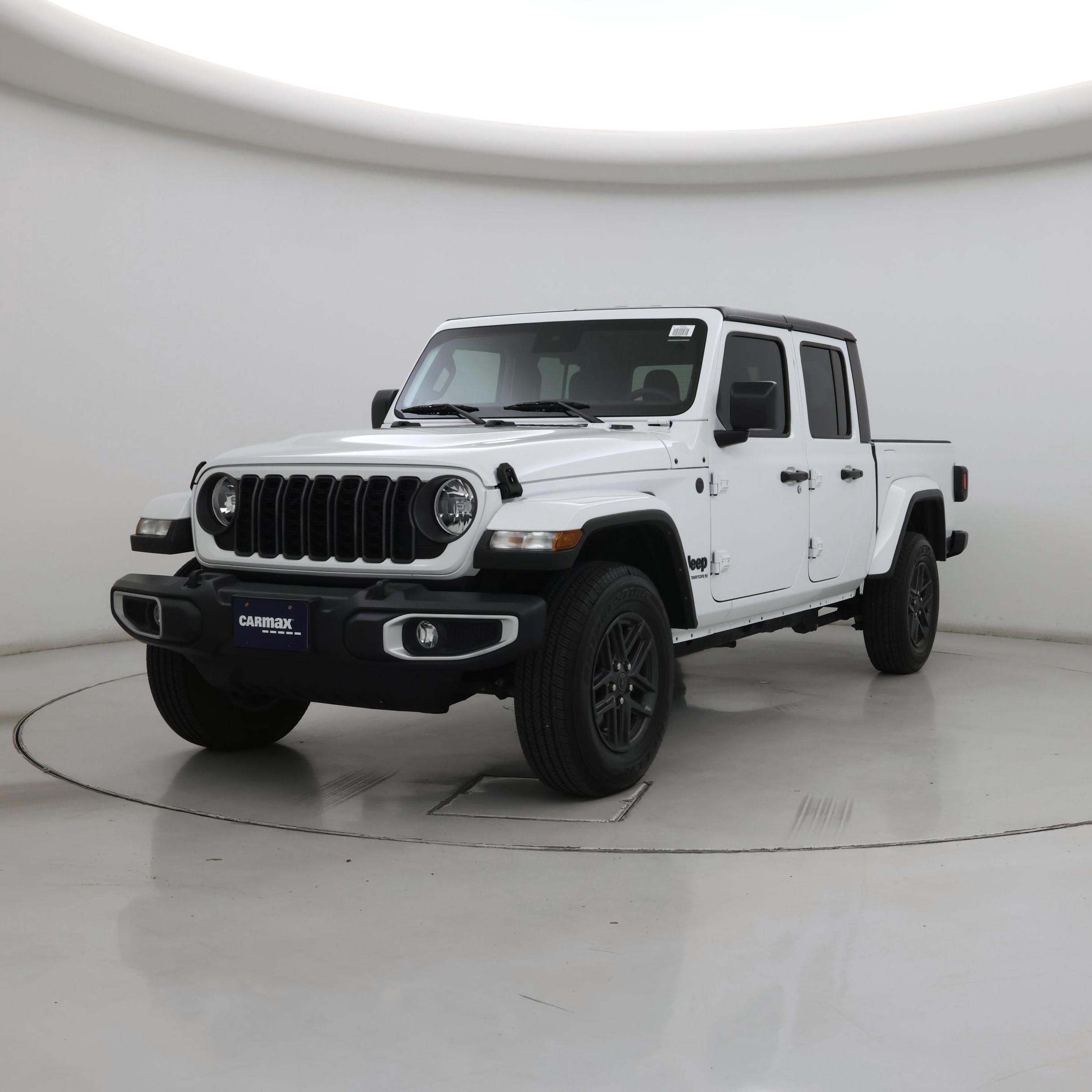 Thumbnail: 2024 Jeep Gladiator - 4