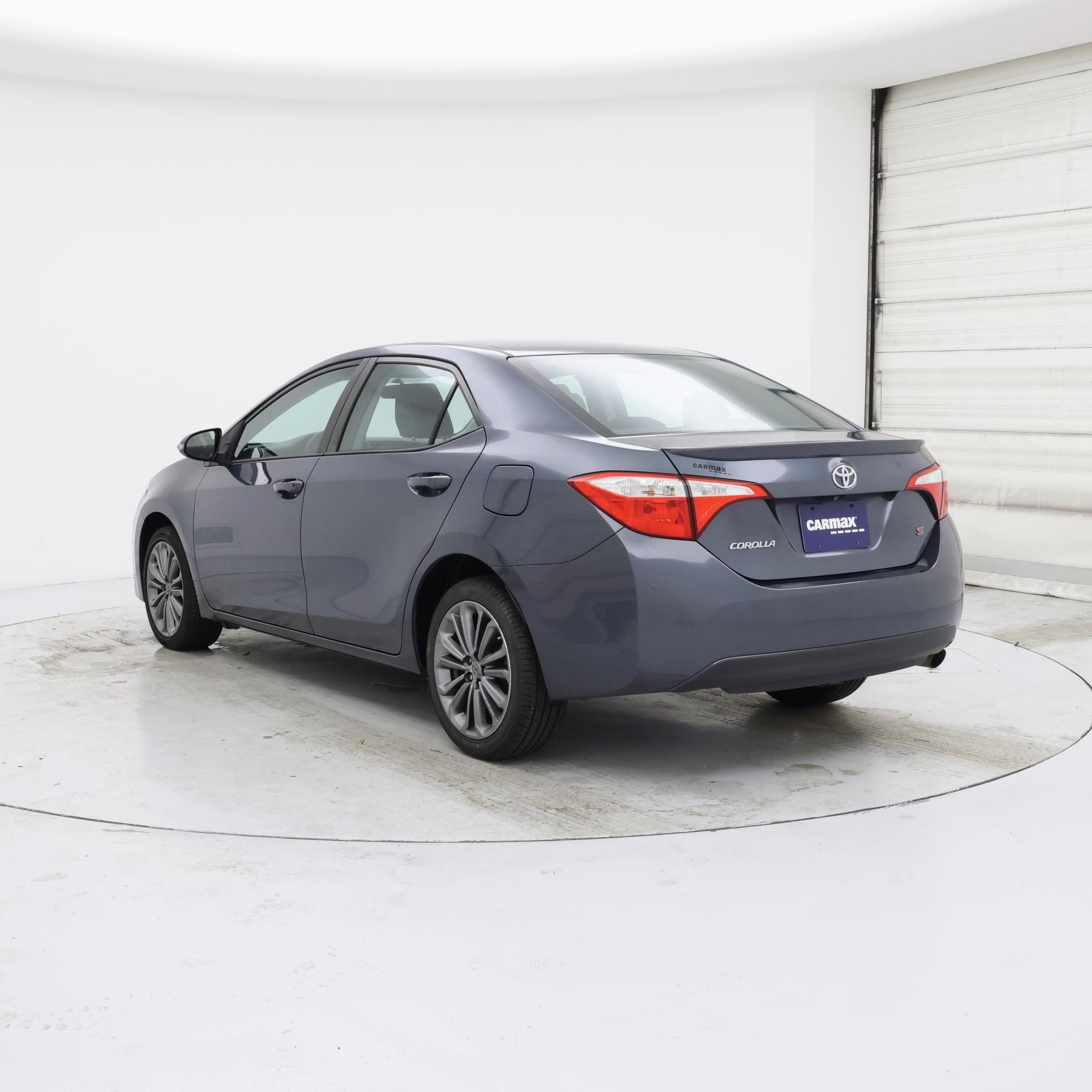 Thumbnail: 2015 Toyota Corolla - 2
