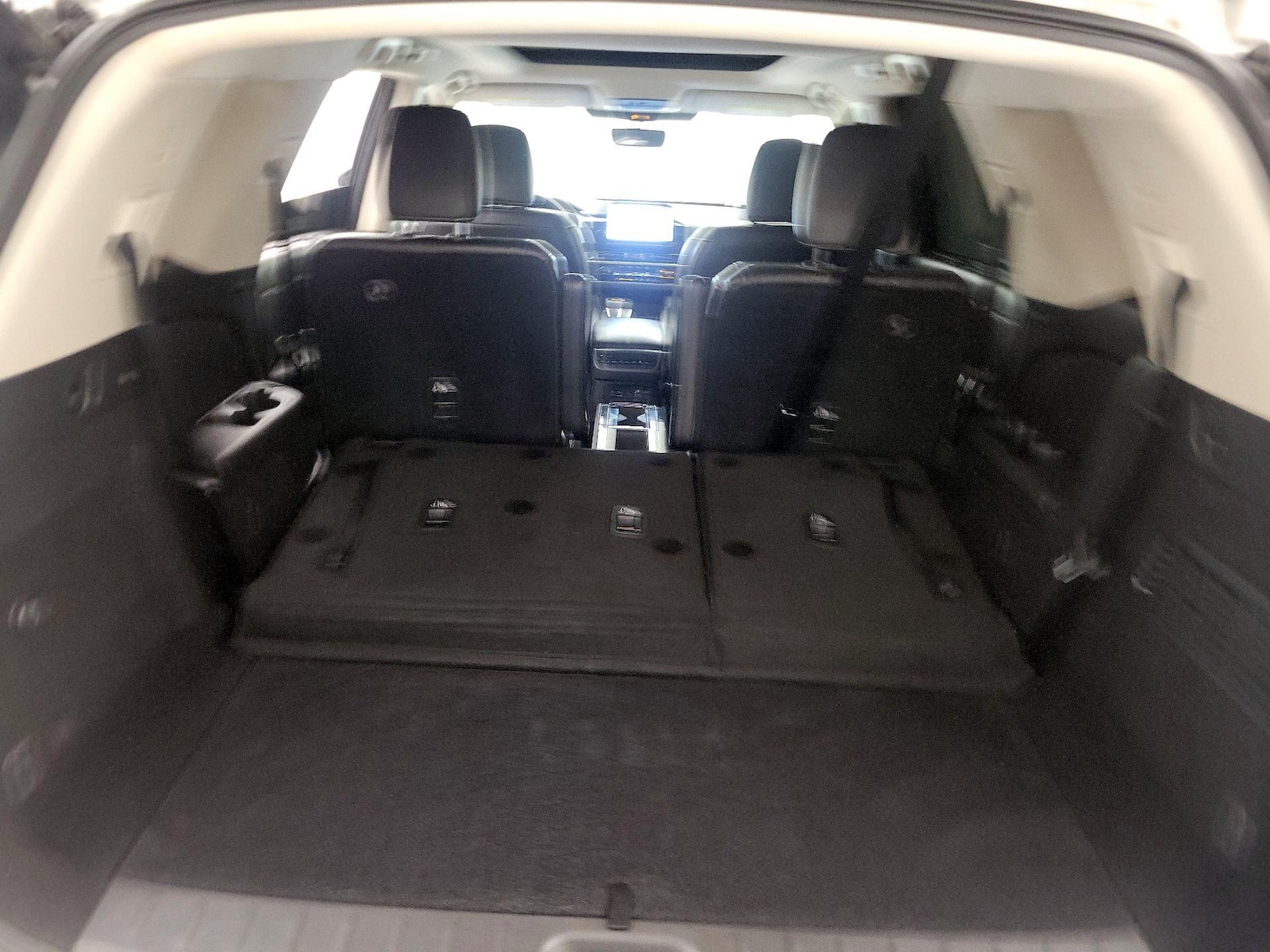 2023 Nissan Pathfinder Platinum - Photo 24