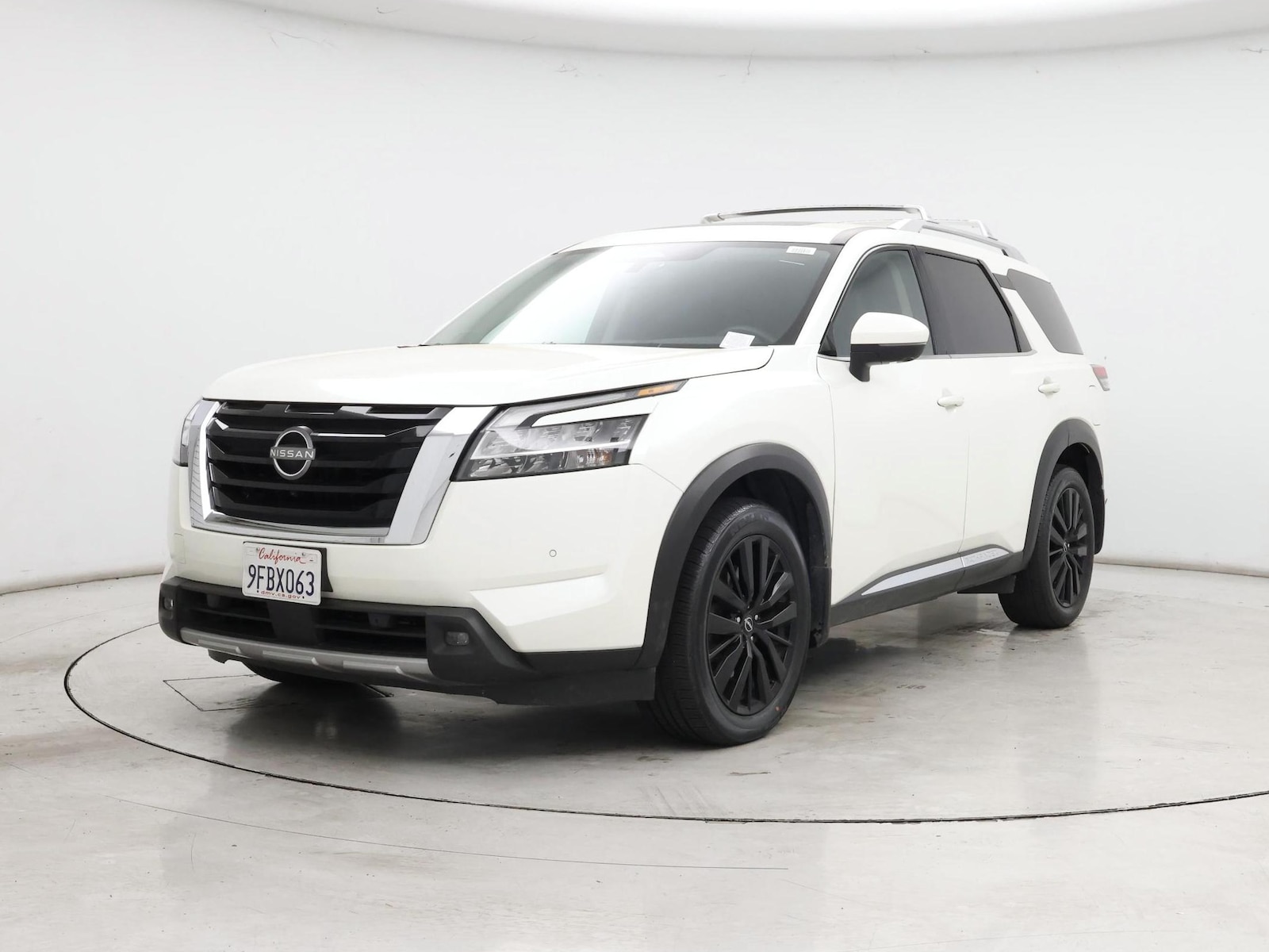 2023 Nissan Pathfinder Platinum - Photo 5