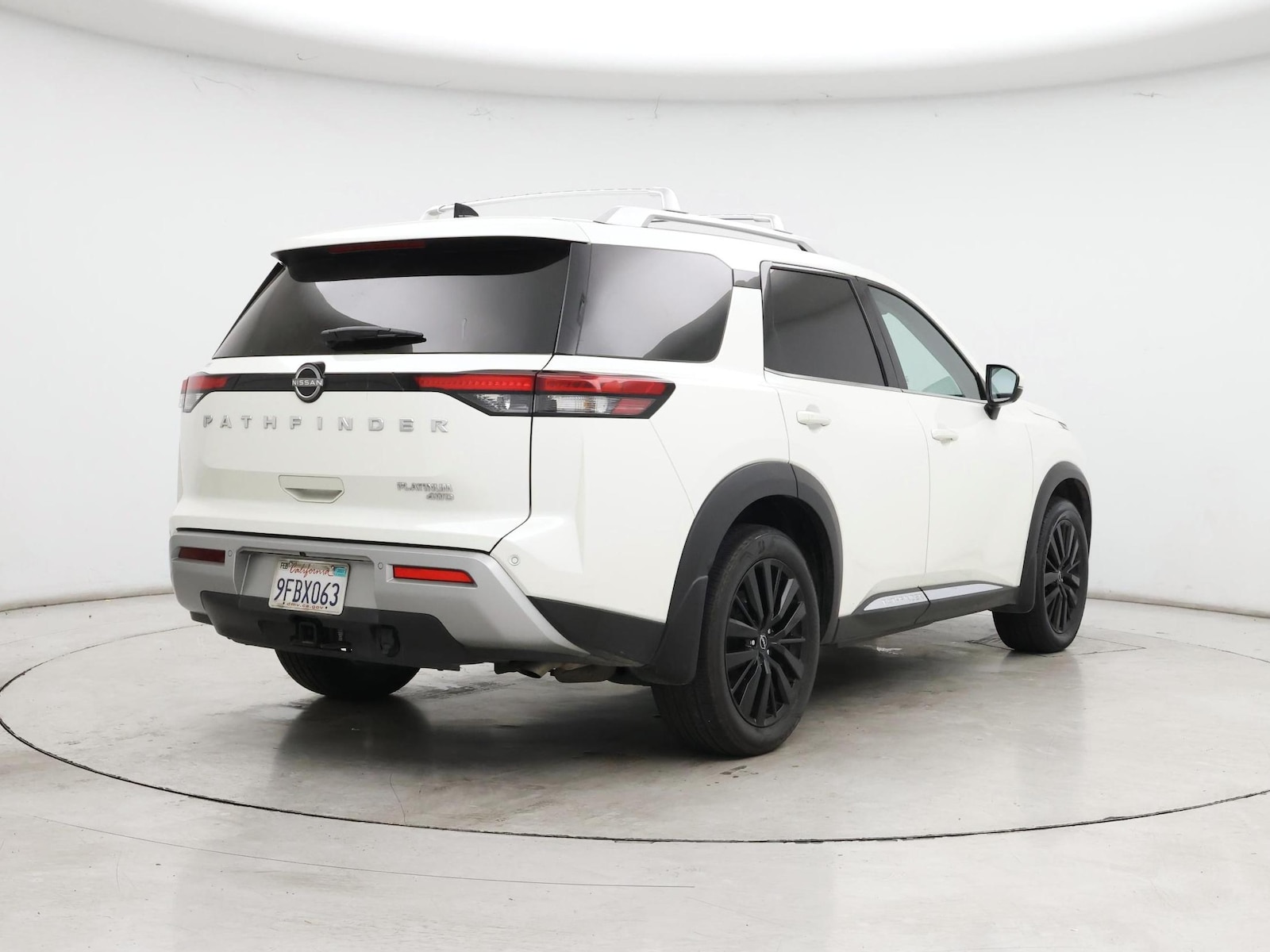 2023 Nissan Pathfinder Platinum - Photo 9