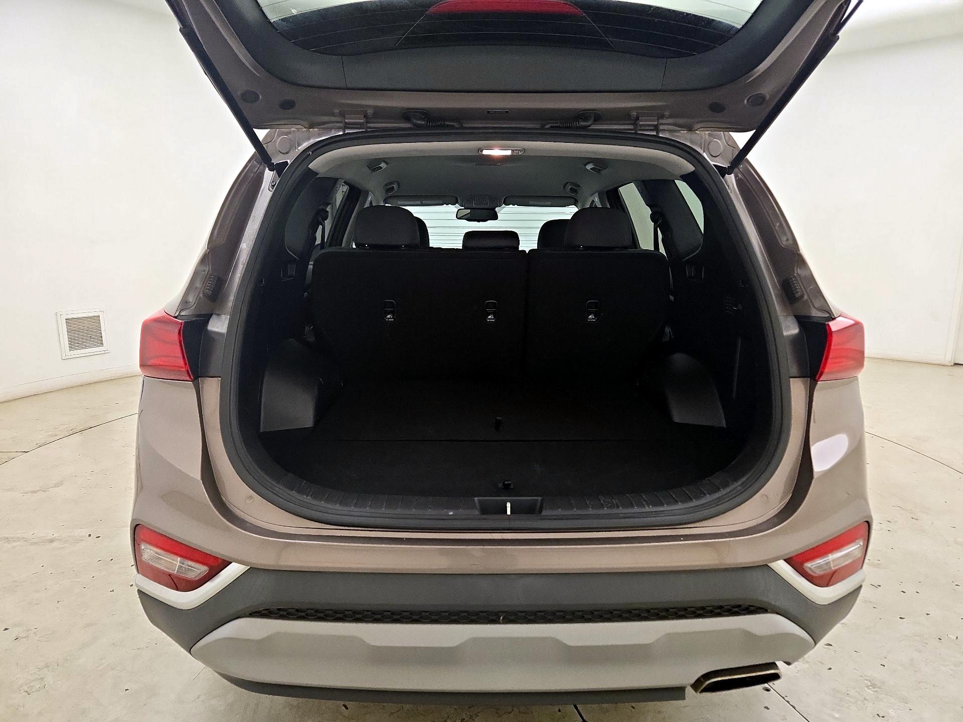 Thumbnail: 2020 Hyundai Santa Fe - 20