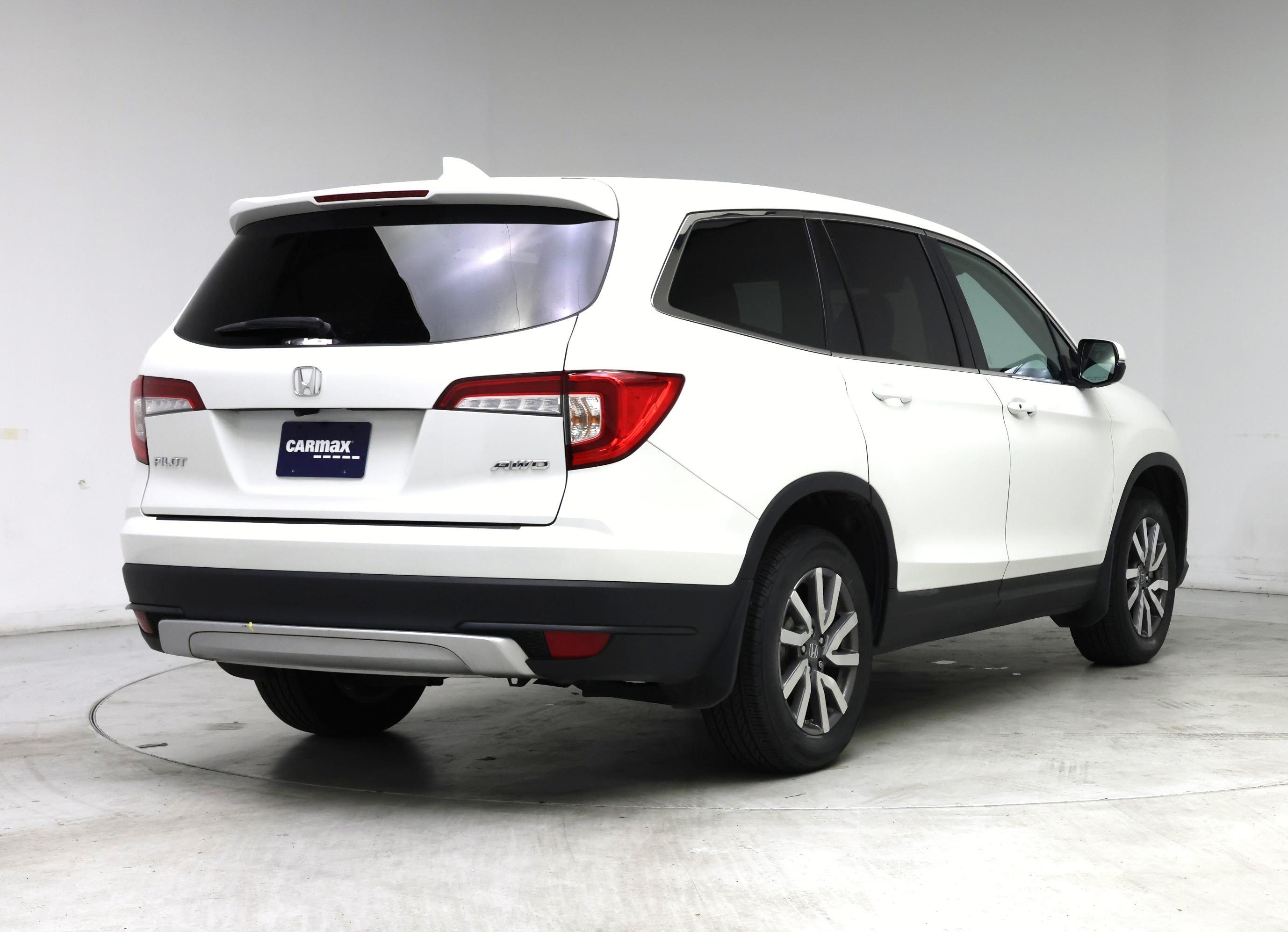 Thumbnail: 2020 Honda Pilot - 8