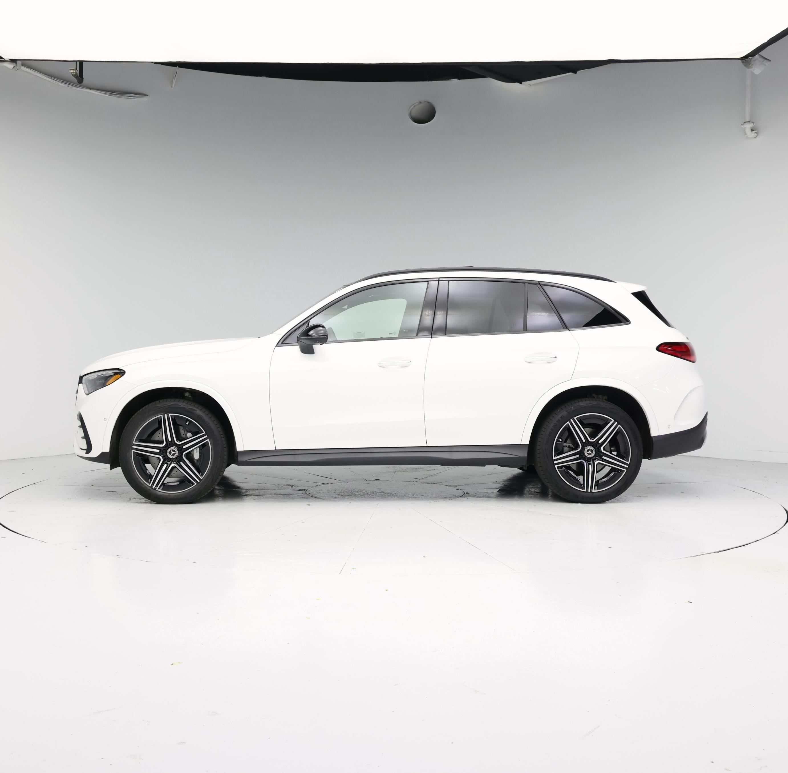 Thumbnail: 2020 Mercedes-Benz GLE - 3