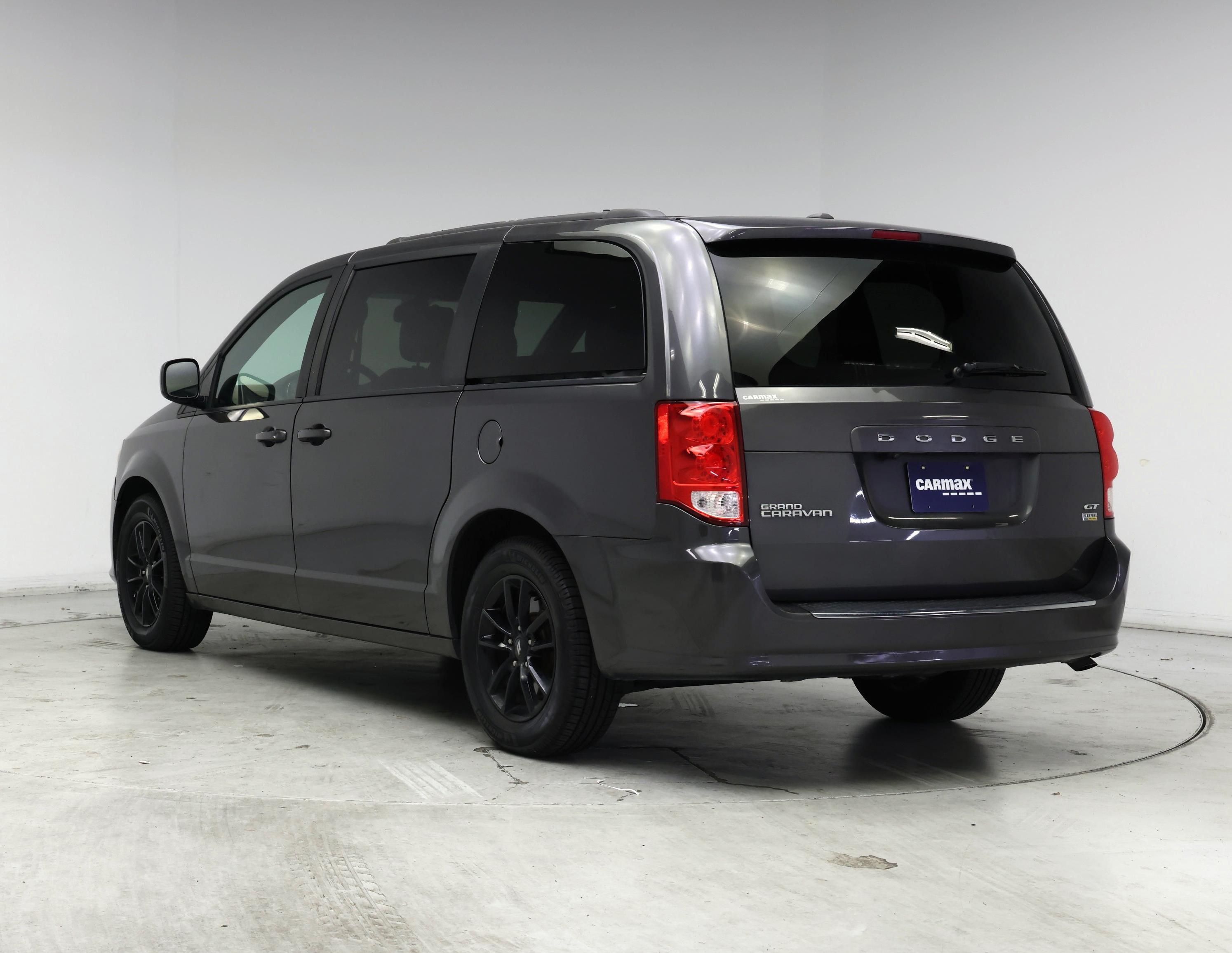 Thumbnail: 2019 Dodge Grand Caravan - 2