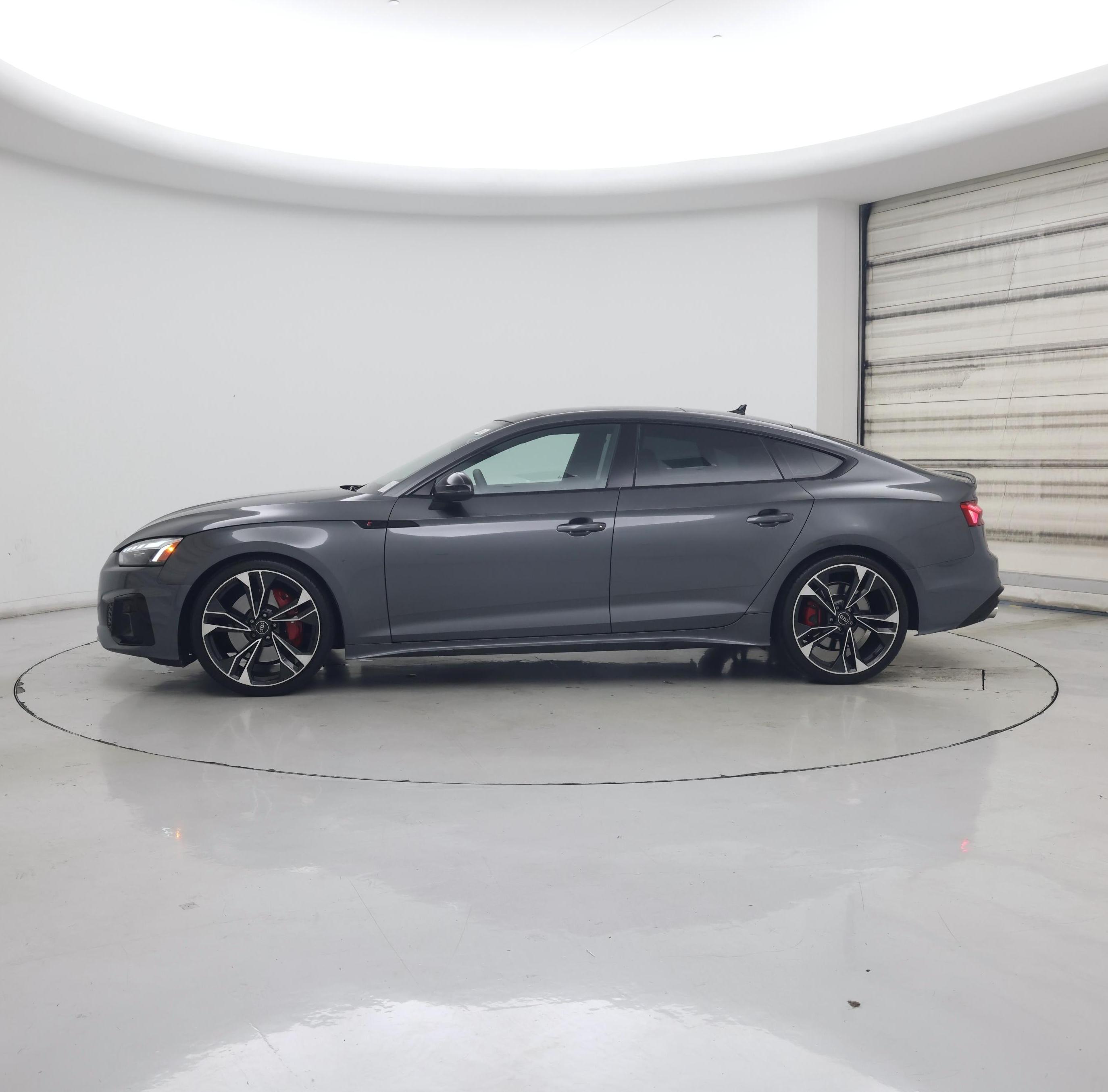 Thumbnail: 2021 Audi S5 - 3