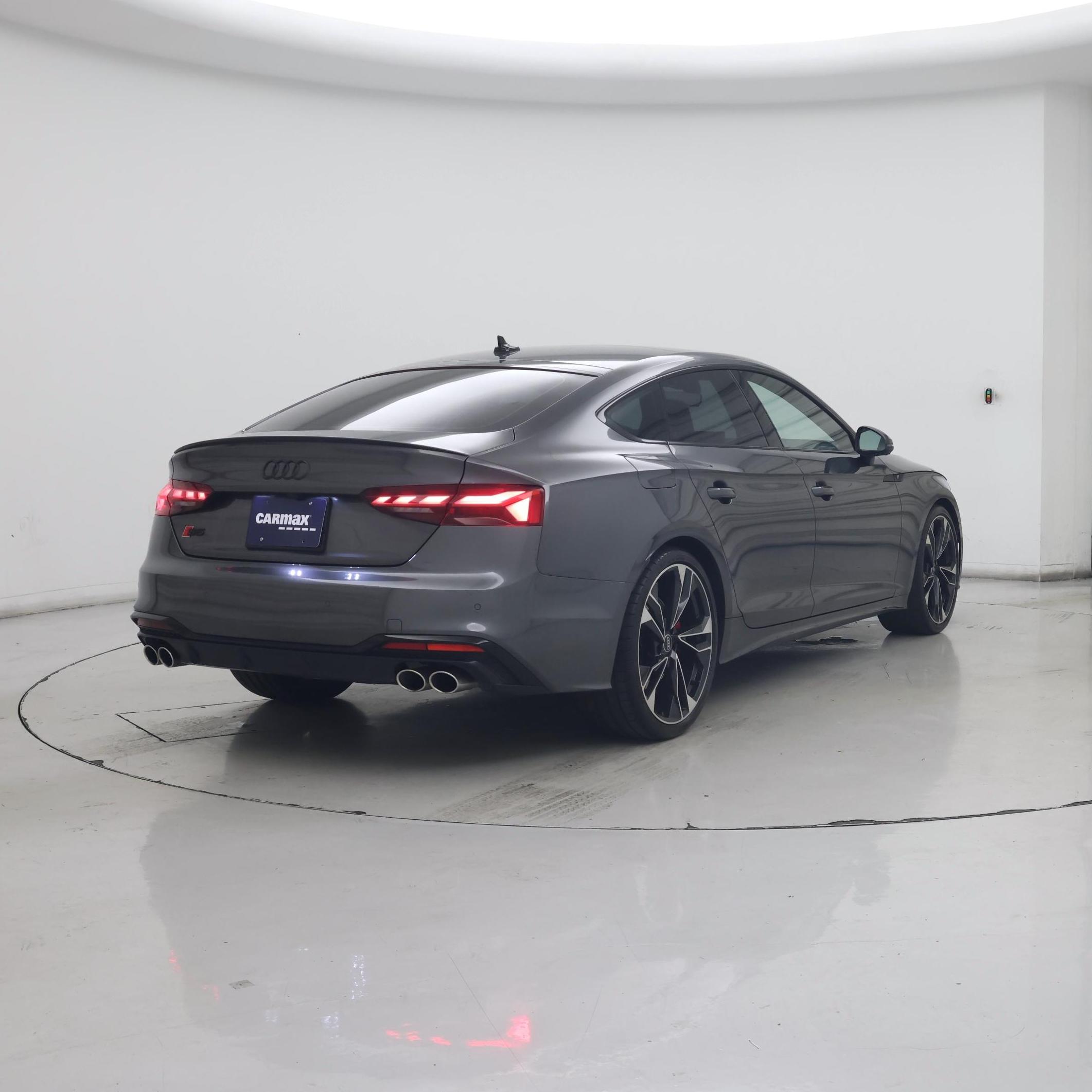 Thumbnail: 2021 Audi S5 - 8