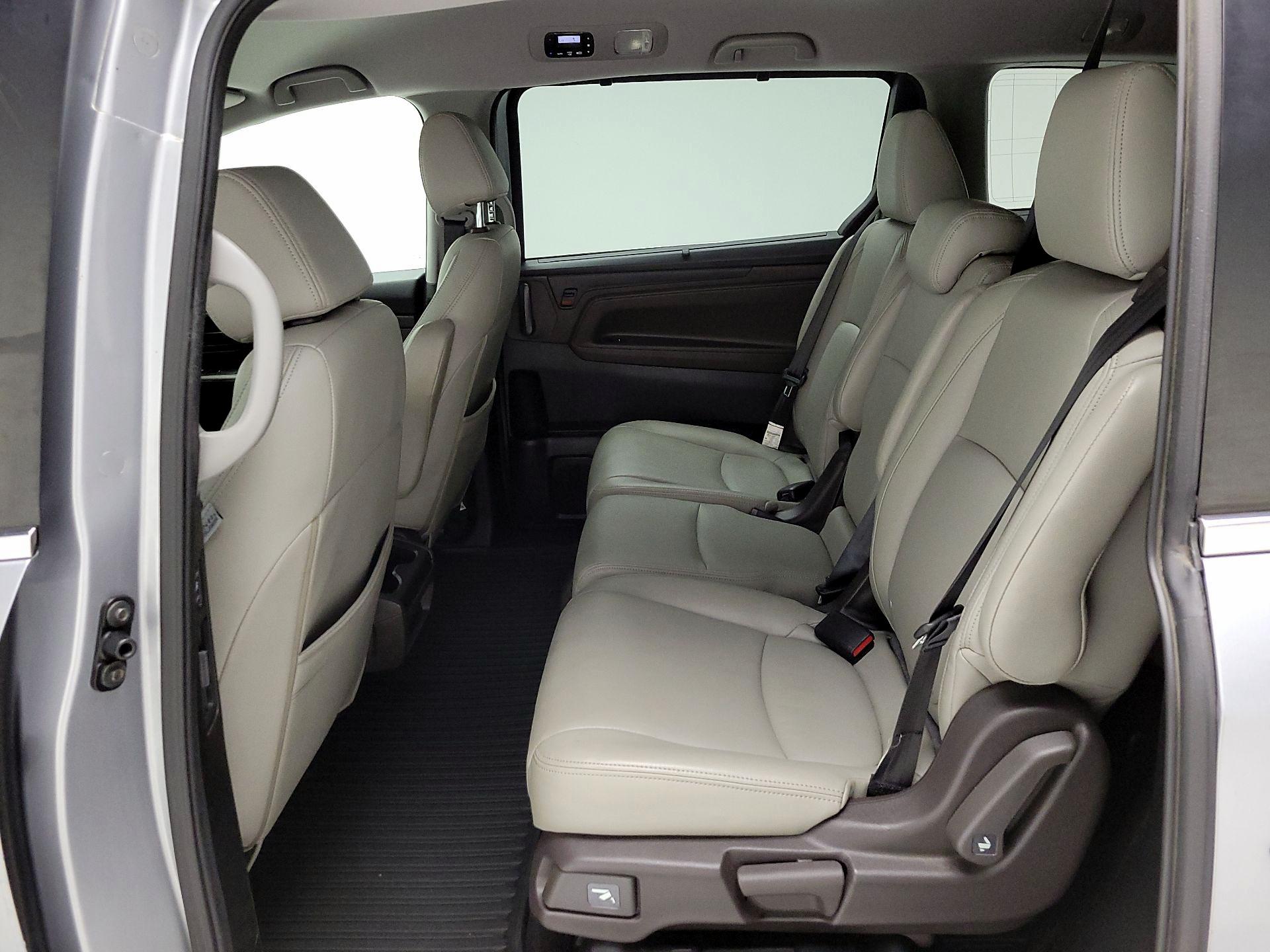 Thumbnail: 2019 Honda Odyssey - 19