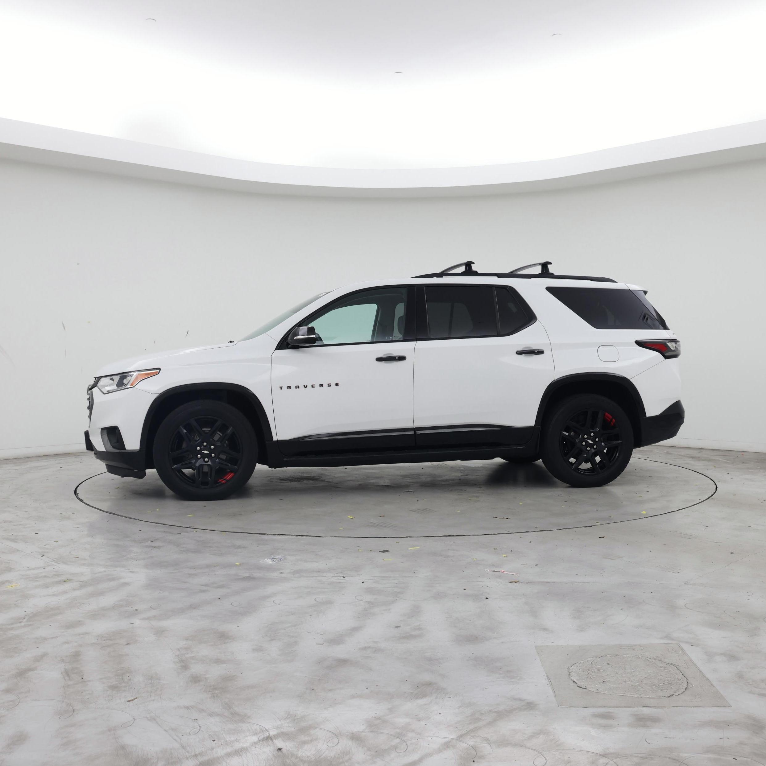 Thumbnail: 2019 Chevrolet Traverse - 3