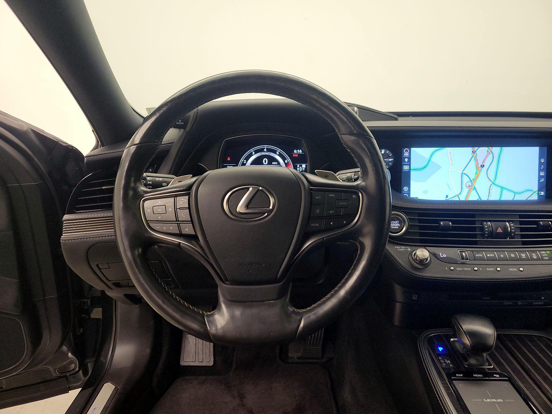 Thumbnail: 2018 Lexus LS - 10