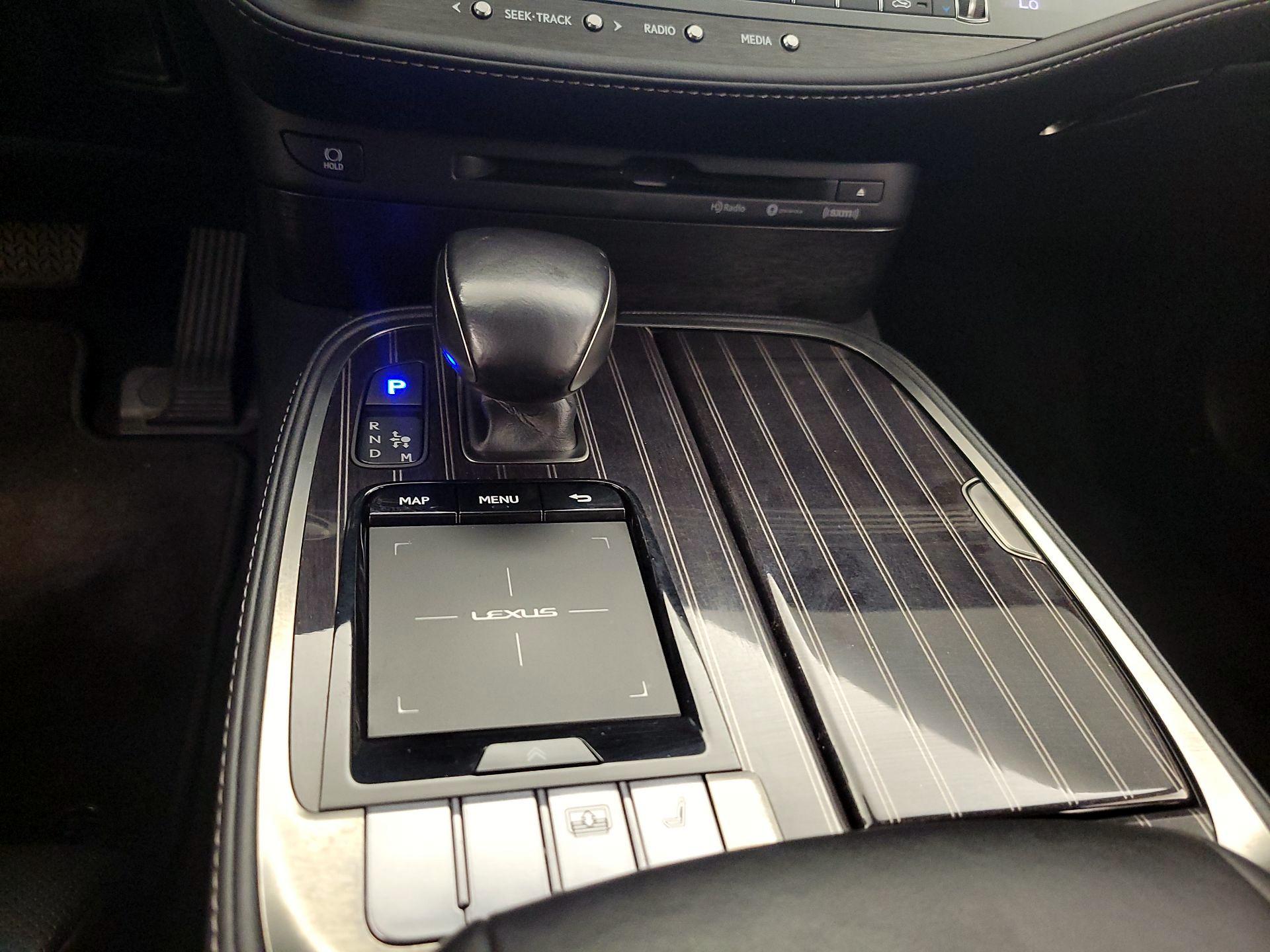 Thumbnail: 2018 Lexus LS - 18