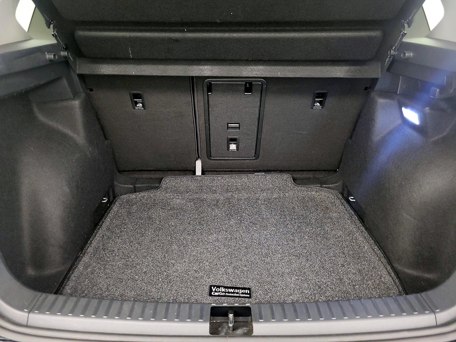 2025 Volkswagen Taos SE - Photo 21